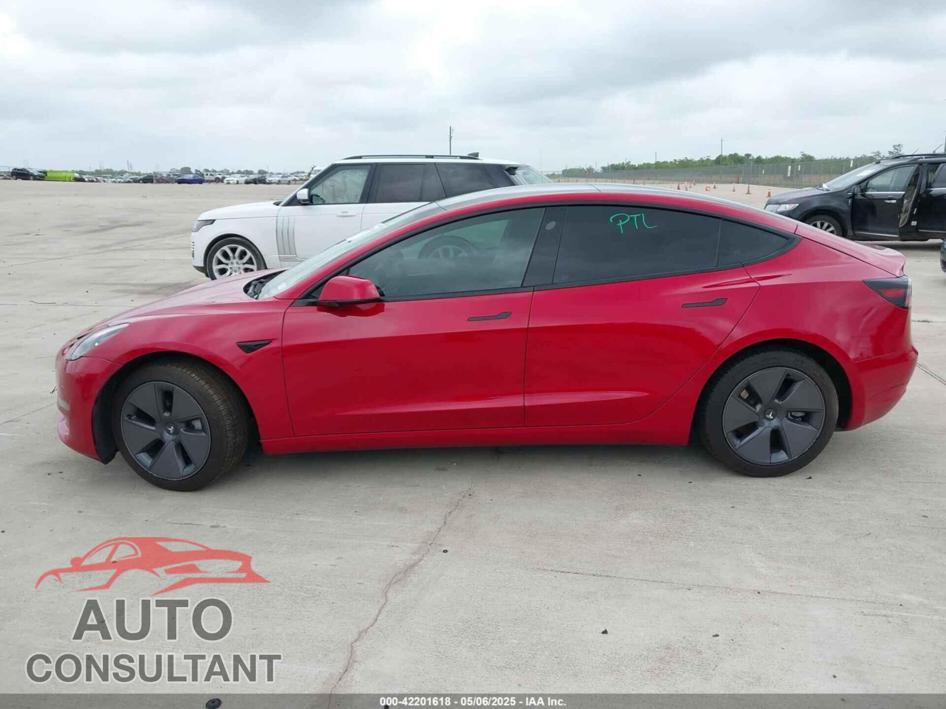 TESLA MODEL 3 2023 - 5YJ3E1EA0PF455058