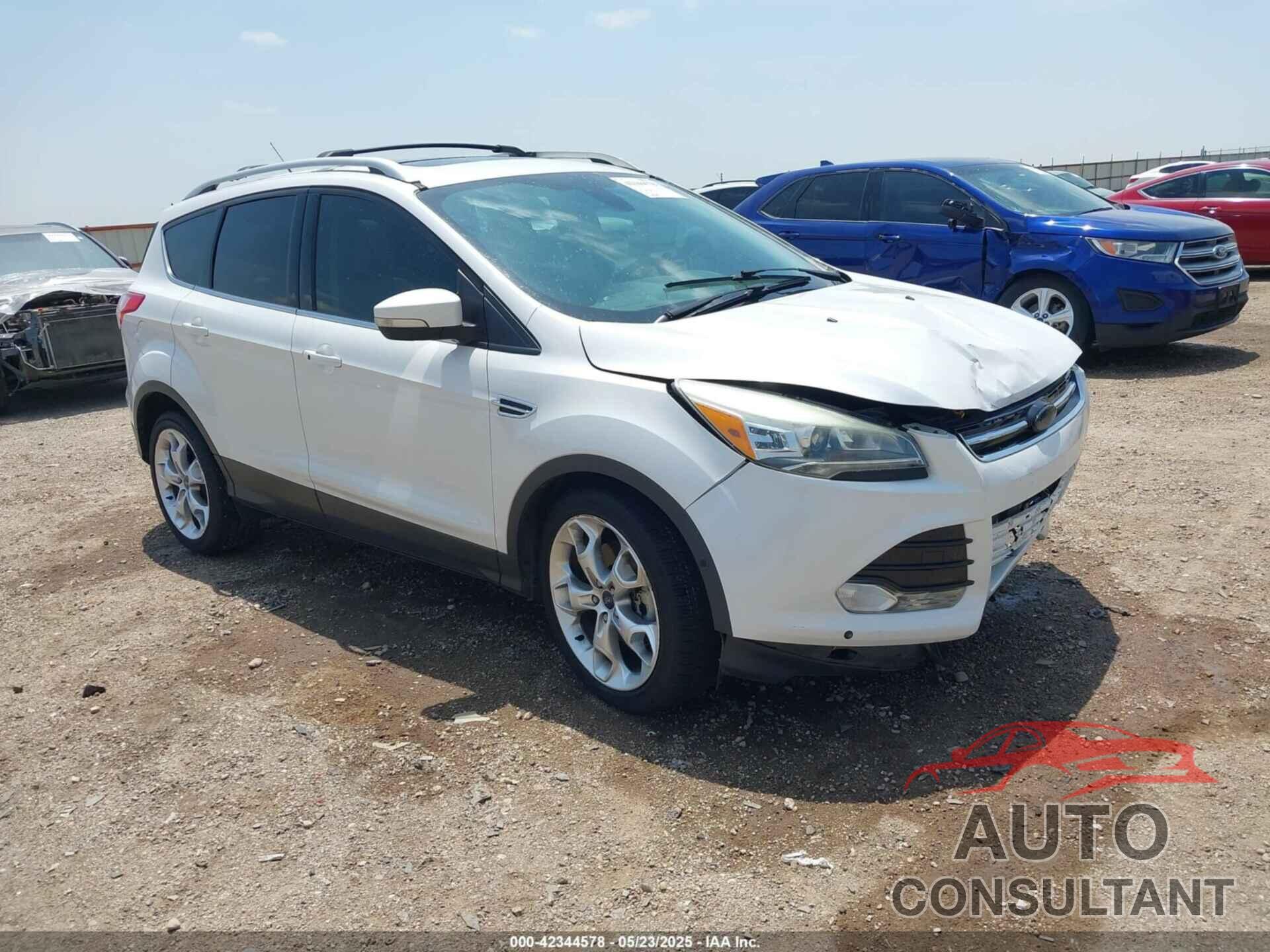 FORD ESCAPE 2014 - 1FMCU0J92EUE38738