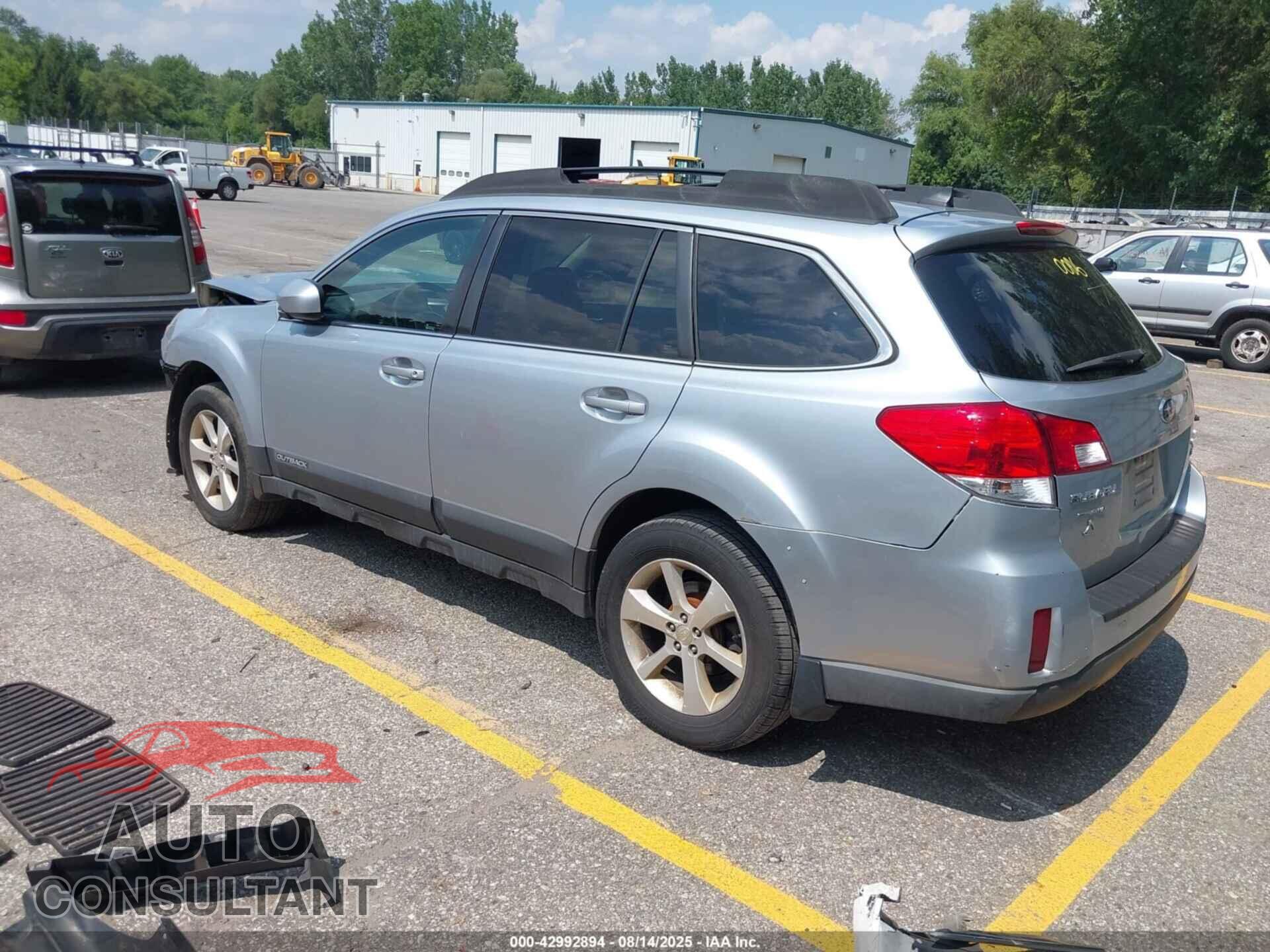SUBARU OUTBACK 2013 - 4S4BRDLC8D2320006