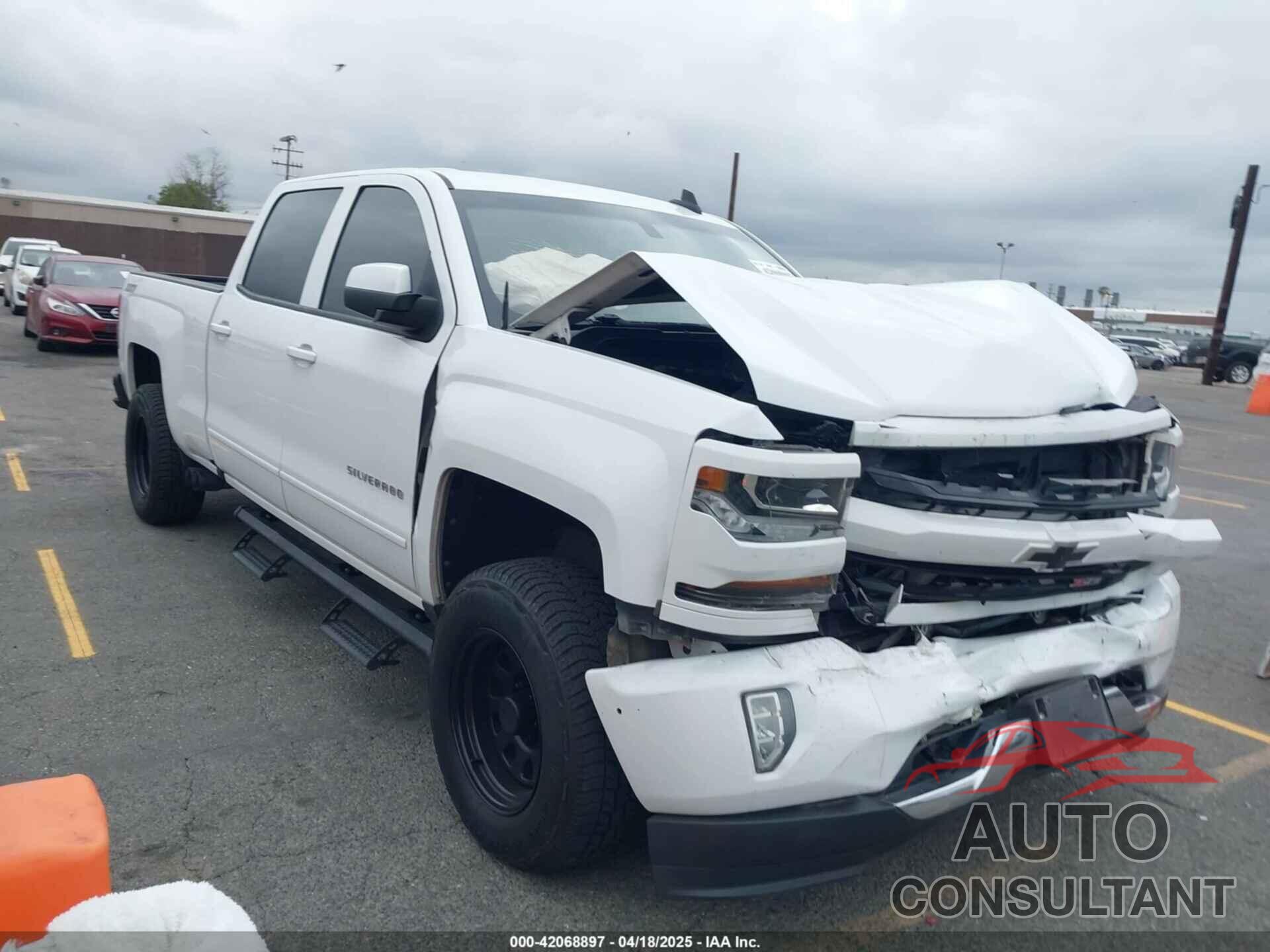 CHEVROLET SILVERADO 1500 2017 - 1GCUKRECXHF219494