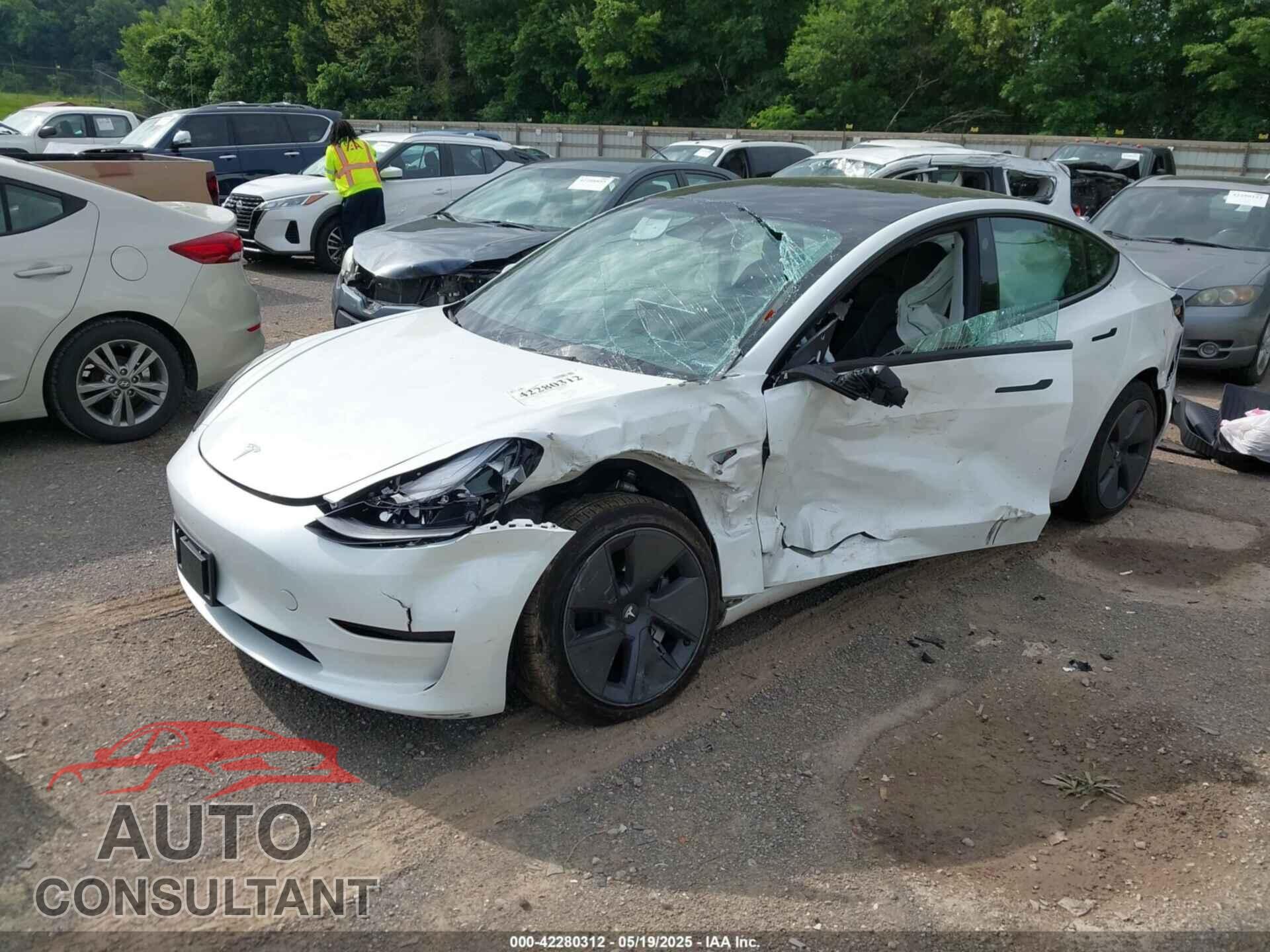 TESLA MODEL 3 2023 - 5YJ3E1EA4PF644621