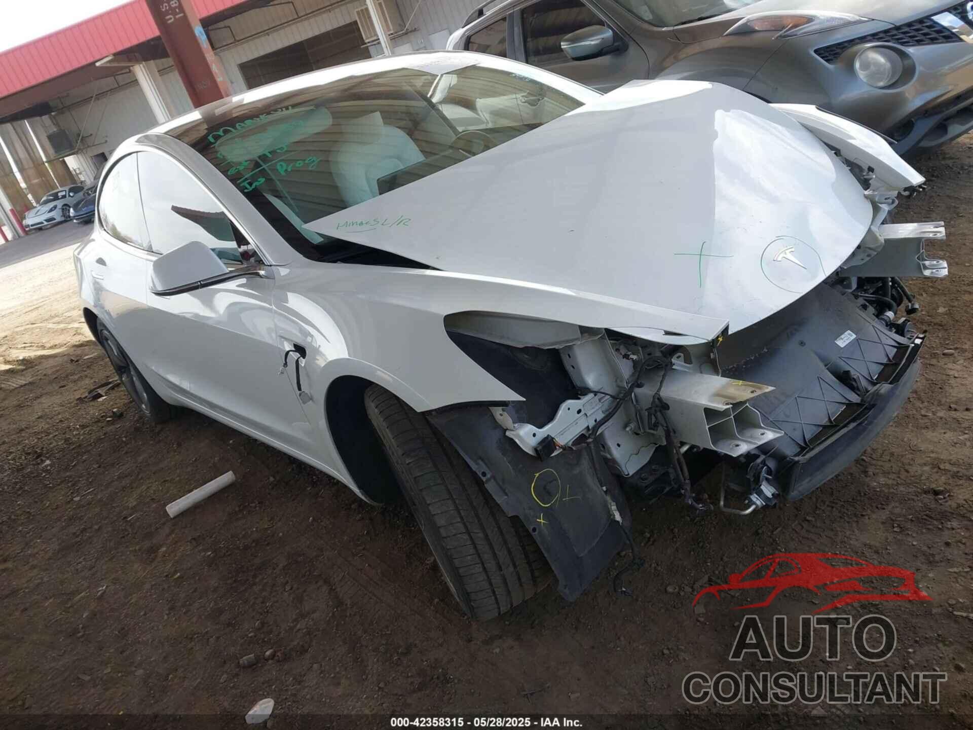 TESLA MODEL 3 2019 - 5YJ3E1EBXKF513002