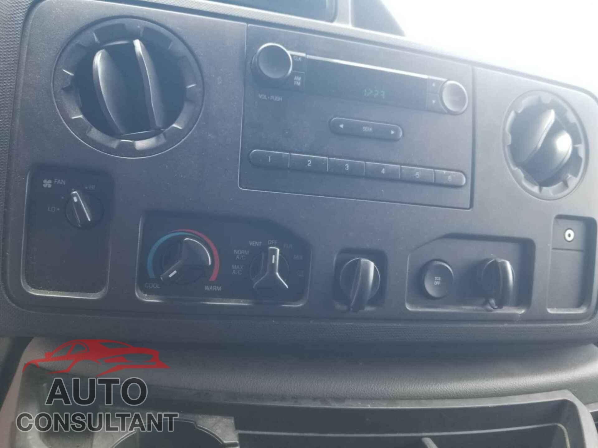 FORD ECONOLINE 2014 - 1FTNE2EW5EDA84252