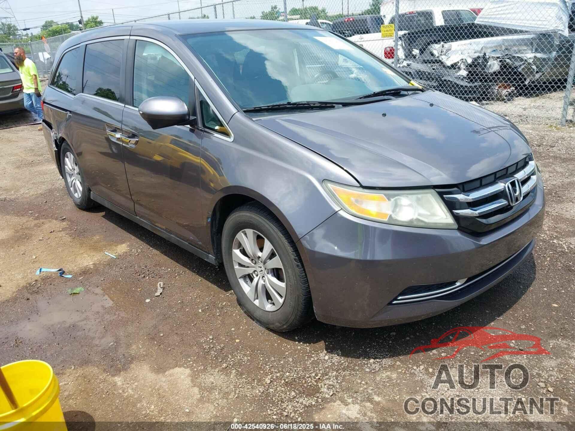 HONDA ODYSSEY 2015 - 5FNRL5H44FB013038