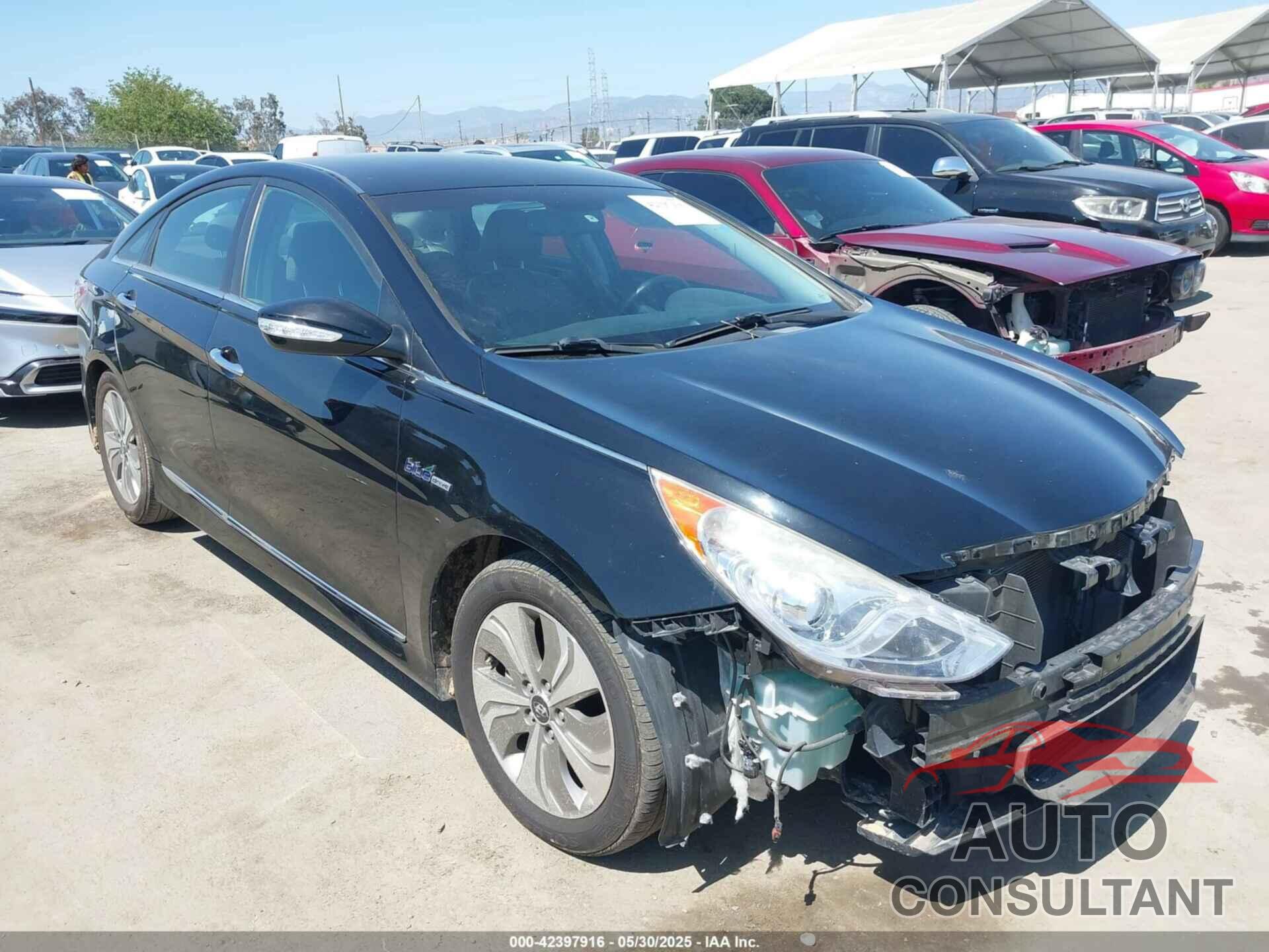 HYUNDAI SONATA HYBRID 2013 - KMHEC4A45DA095981