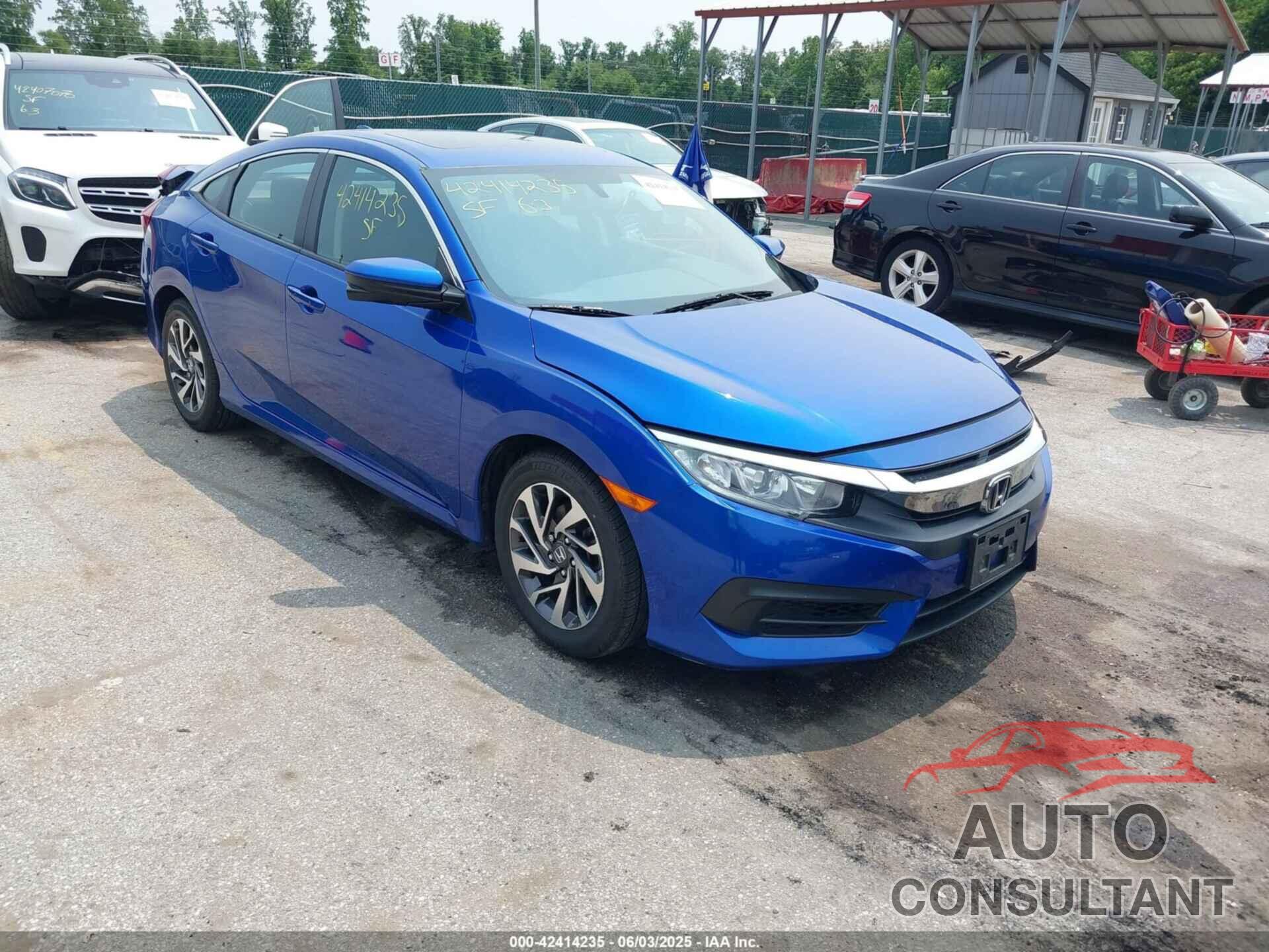 HONDA CIVIC 2018 - 2HGFC2F70JH514320