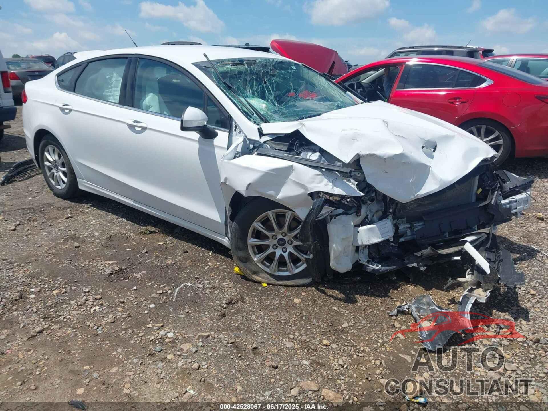 FORD FUSION 2018 - 3FA6P0G73JR207546