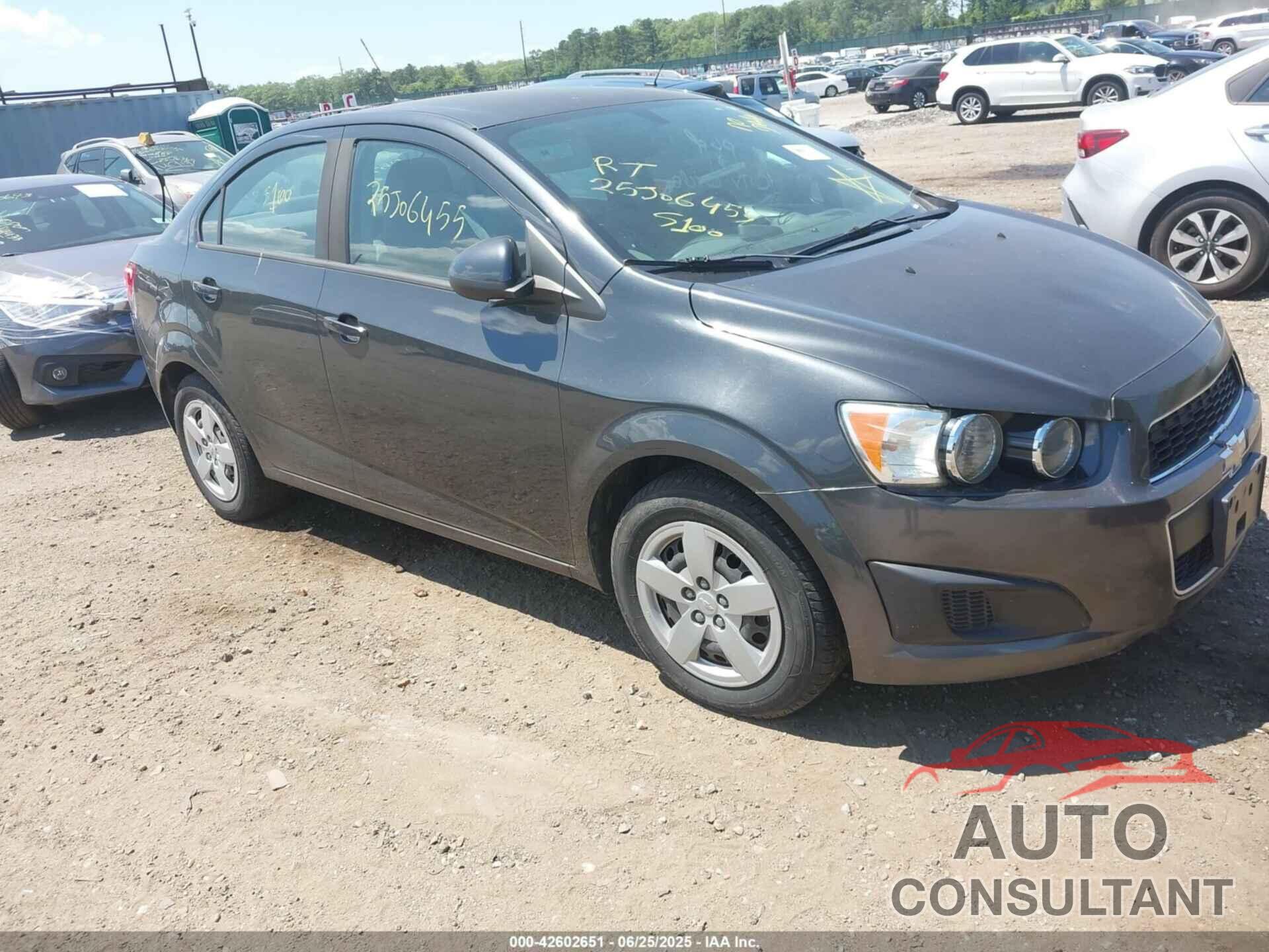 CHEVROLET SONIC 2014 - 1G1JA5SG6E4210796