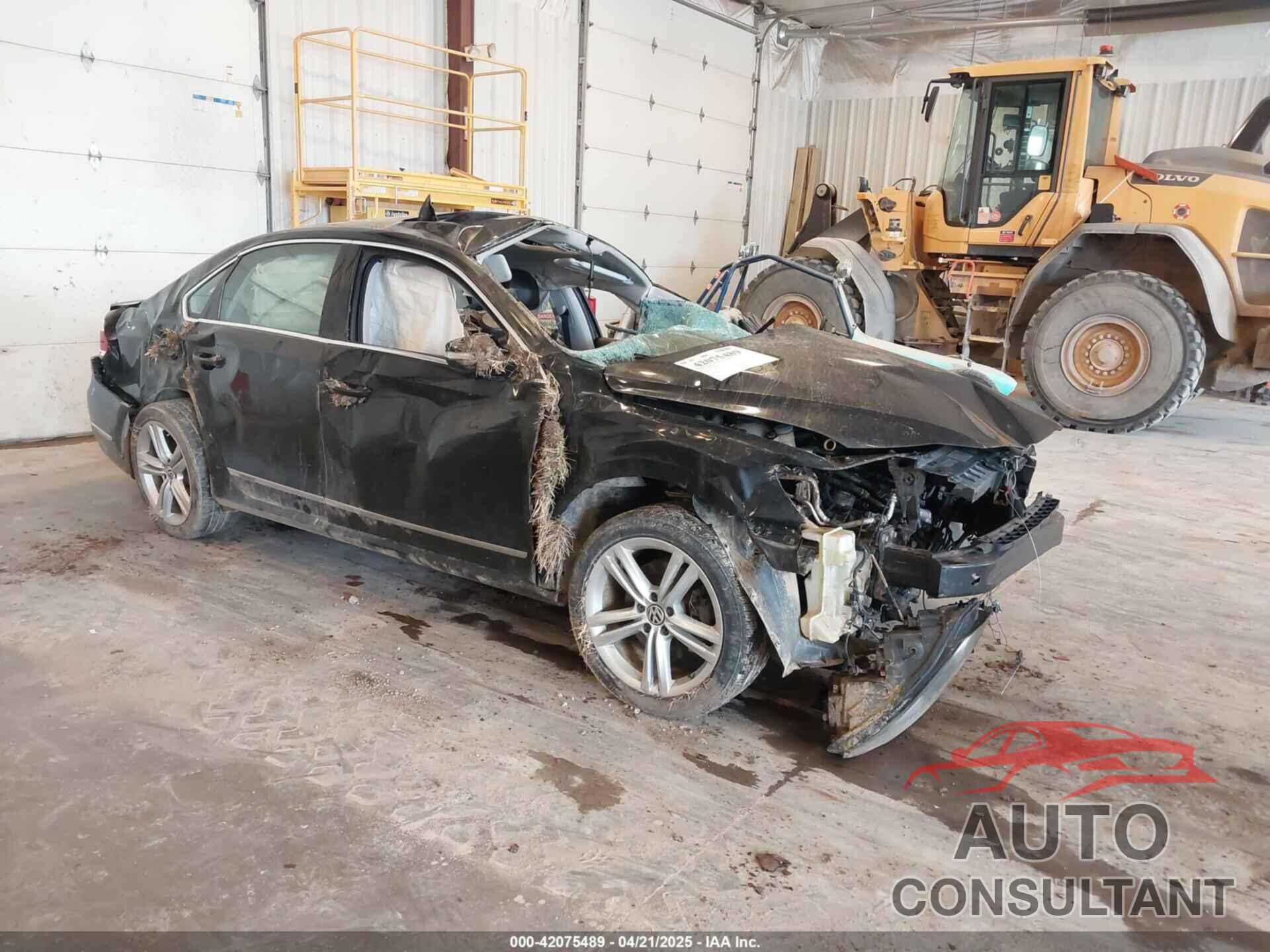 VOLKSWAGEN PASSAT 2014 - 1VWCS7A37EC007636