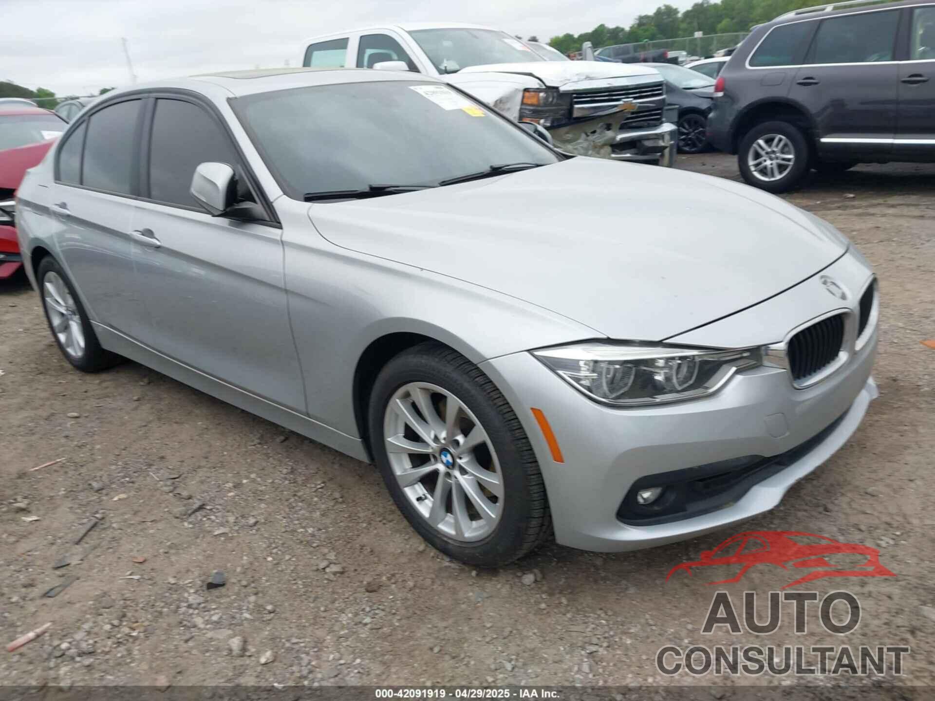 BMW 320I 2018 - WBA8E5G56JNU45850