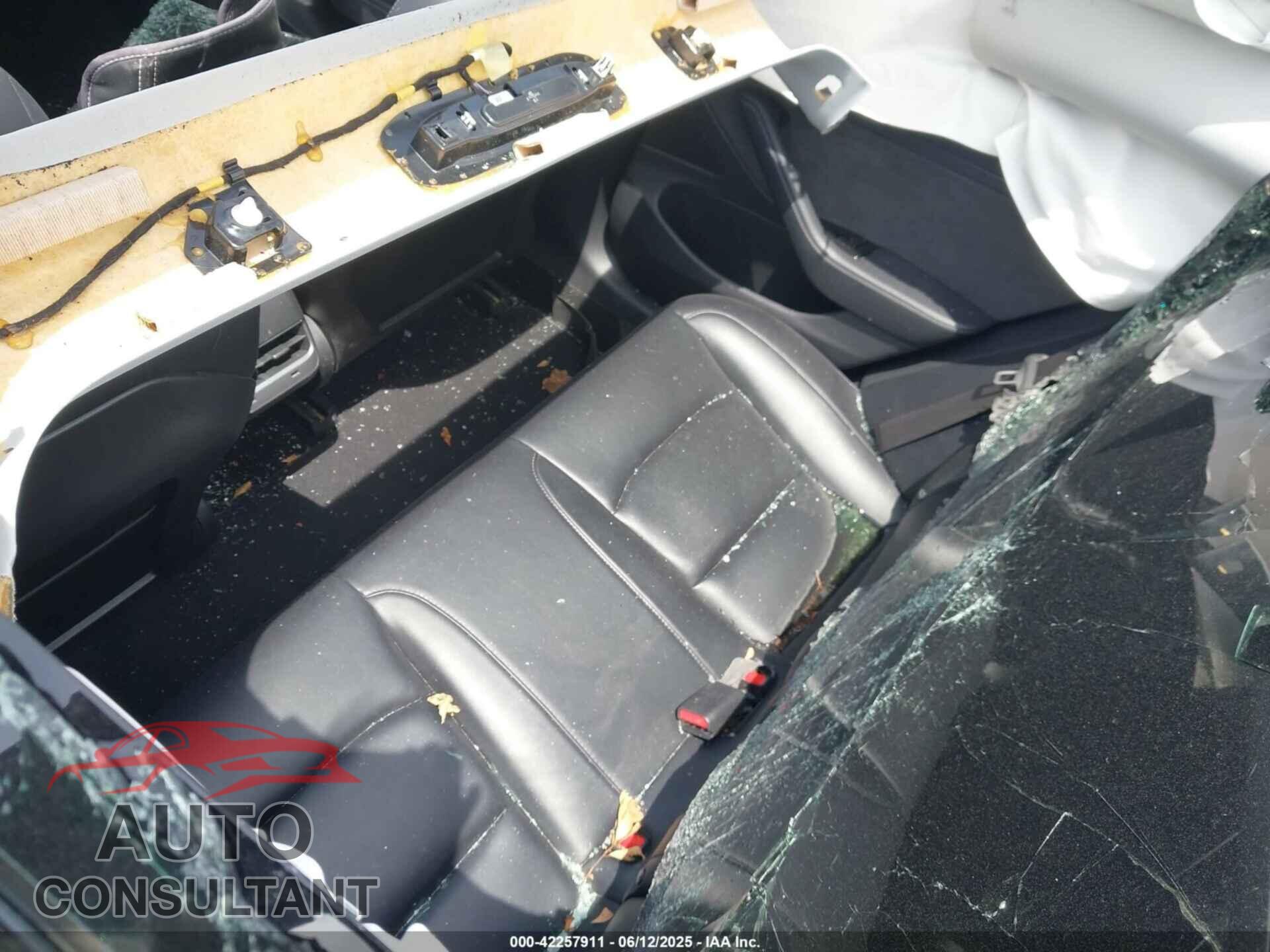 TESLA MODEL 3 2018 - 5YJ3E1EA4JF056984