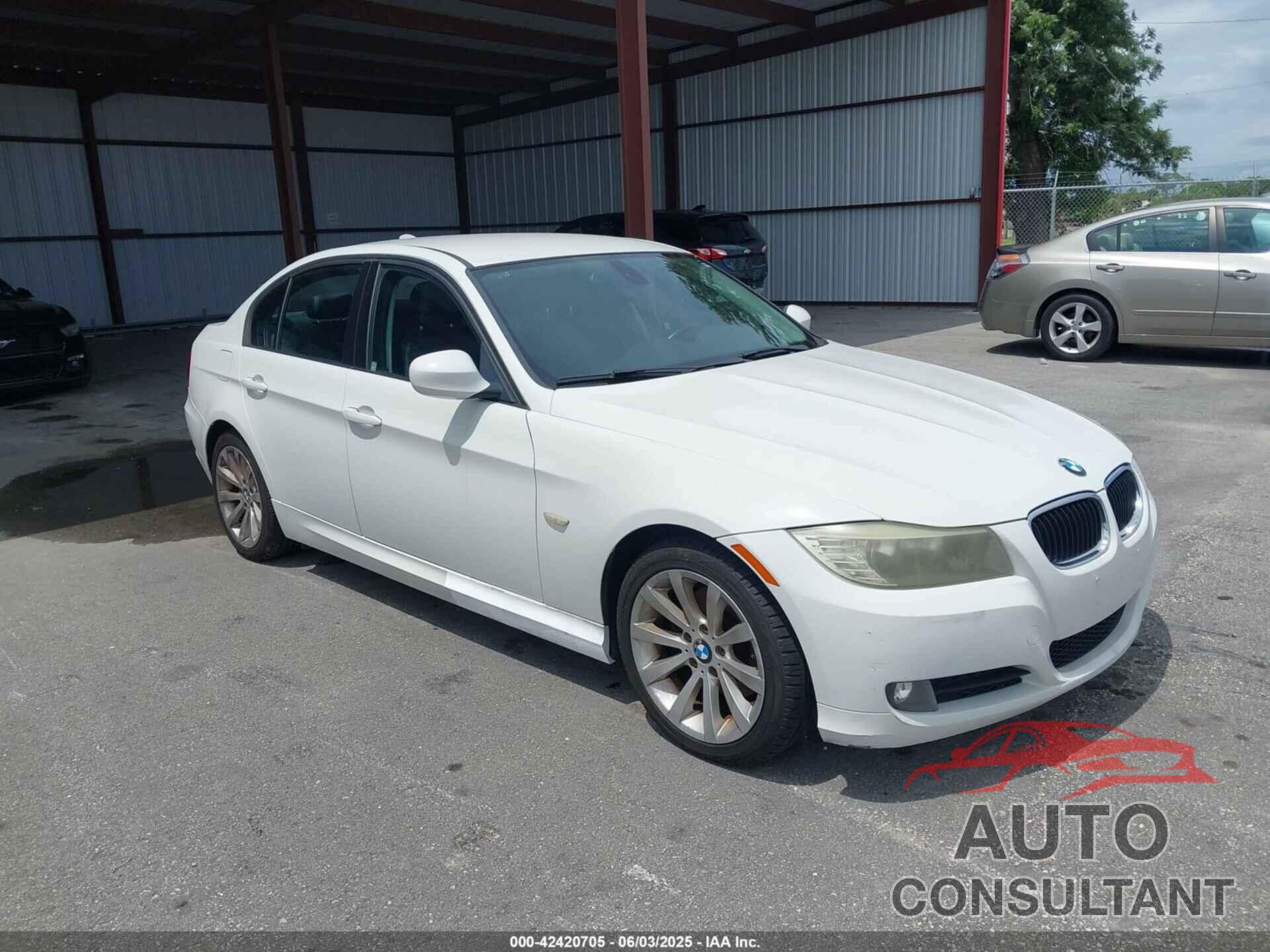 BMW 328I 2011 - WBAPH5G50BNM84521