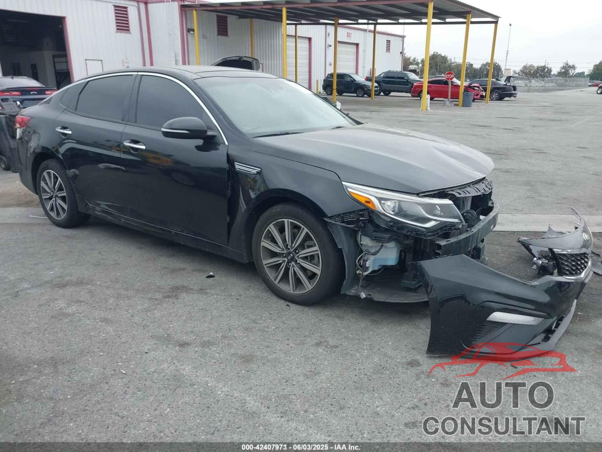 KIA OPTIMA 2019 - 5XXGU4L11KG337387