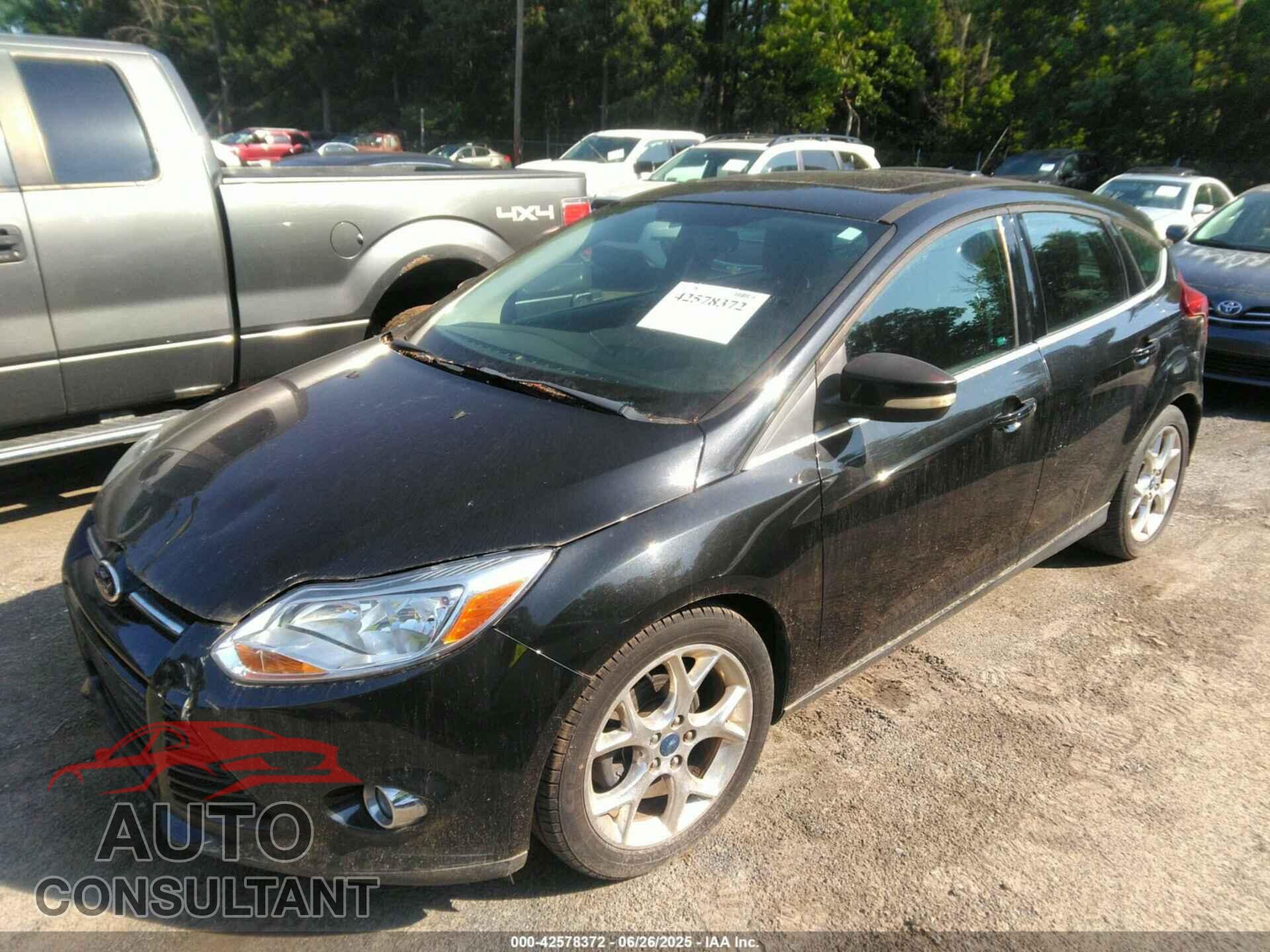 FORD FOCUS 2012 - 1FAHP3M28CL356510