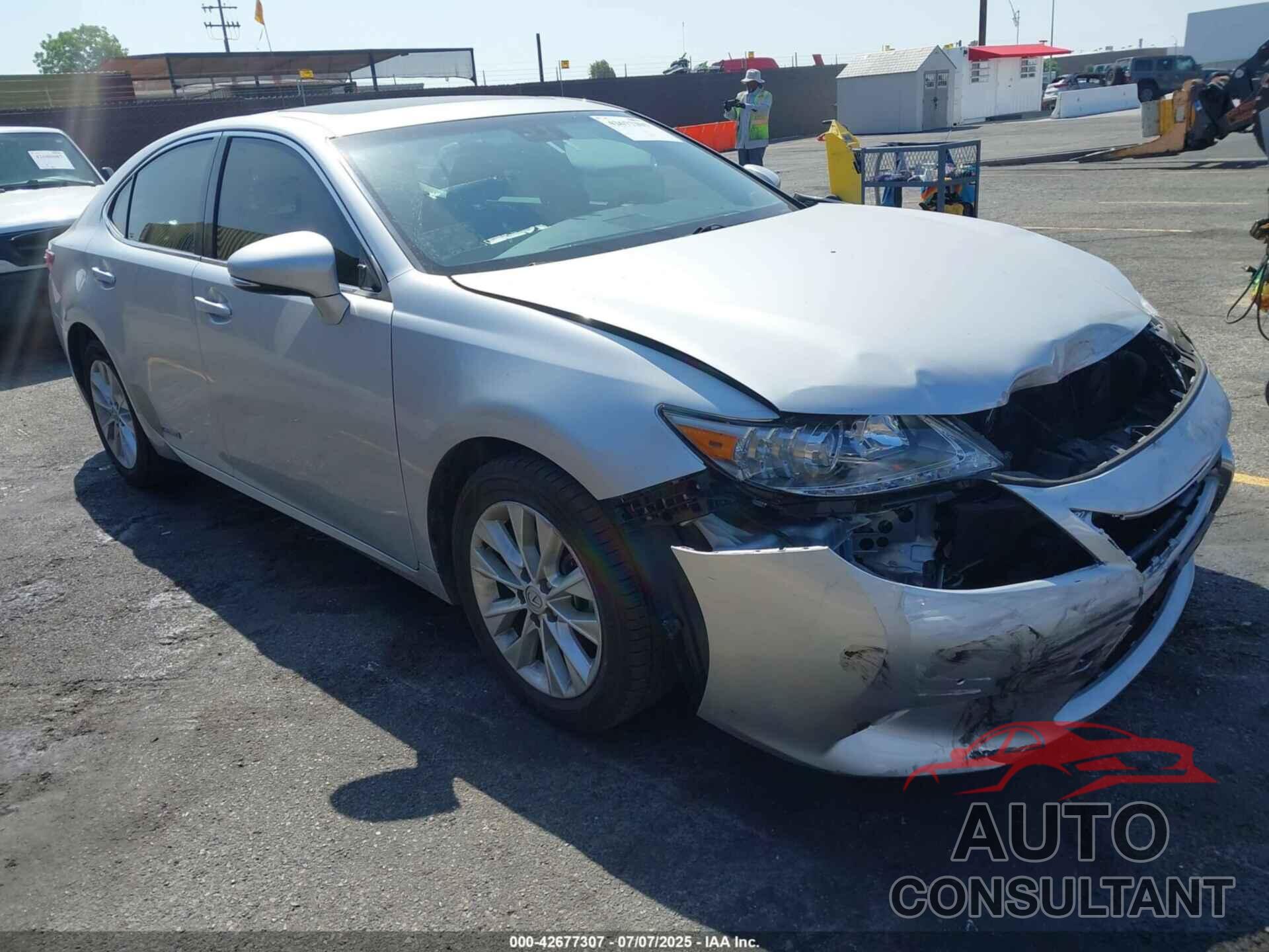 LEXUS ES 300H 2013 - JTHBW1GG2D2022140