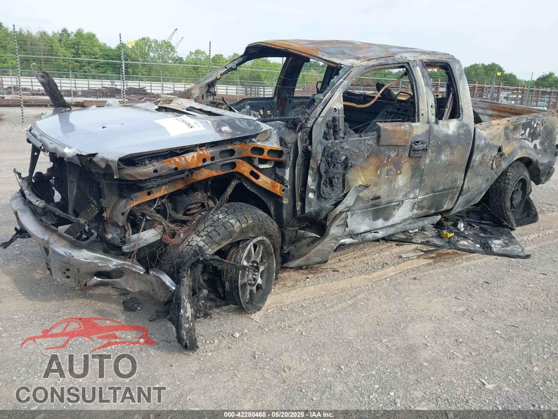 FORD F-150 2013 - 1FTFX1EF8DFD25040