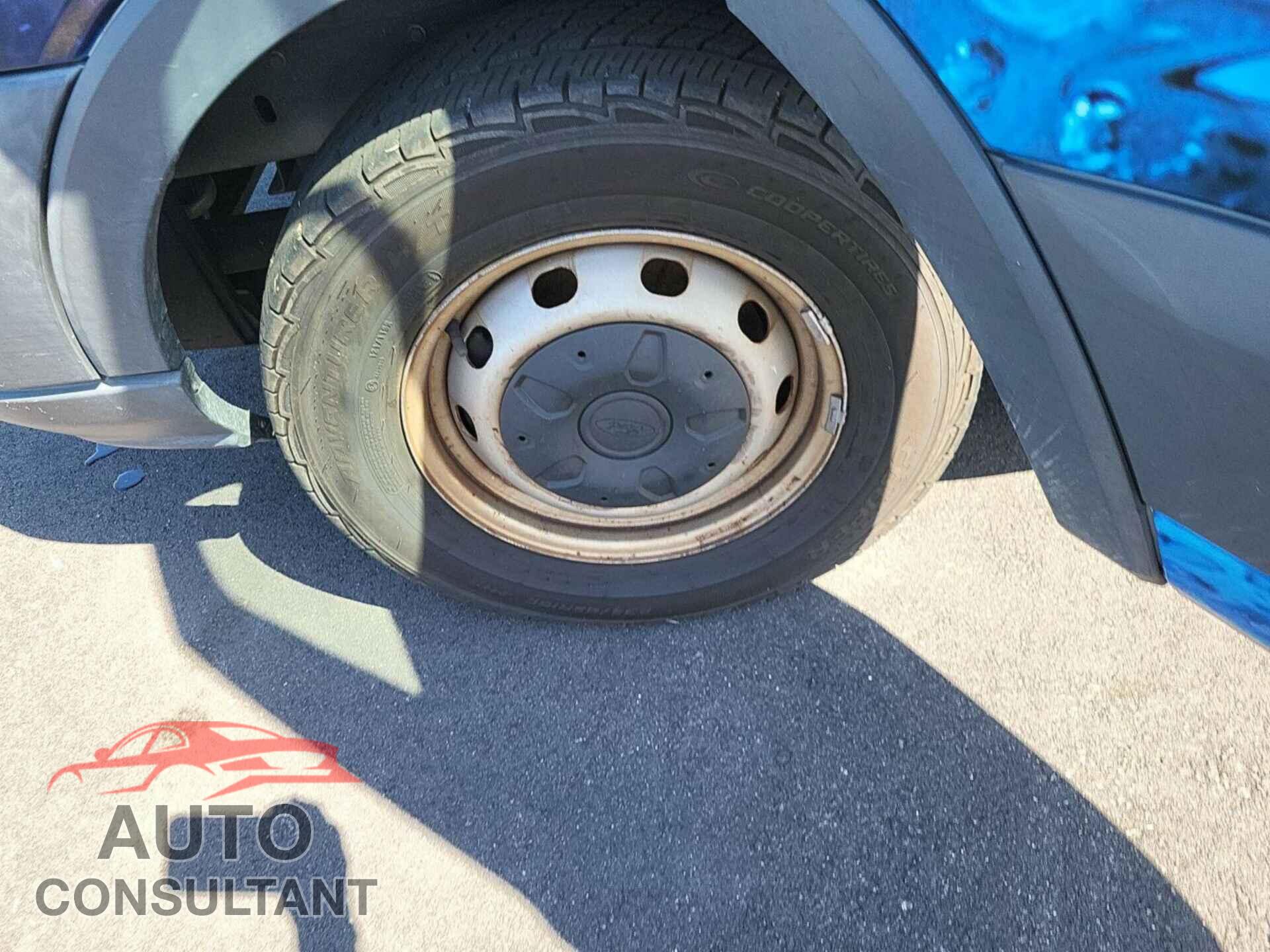 FORD TRANSIT 2017 - 1FTYR2CMXHKA44834