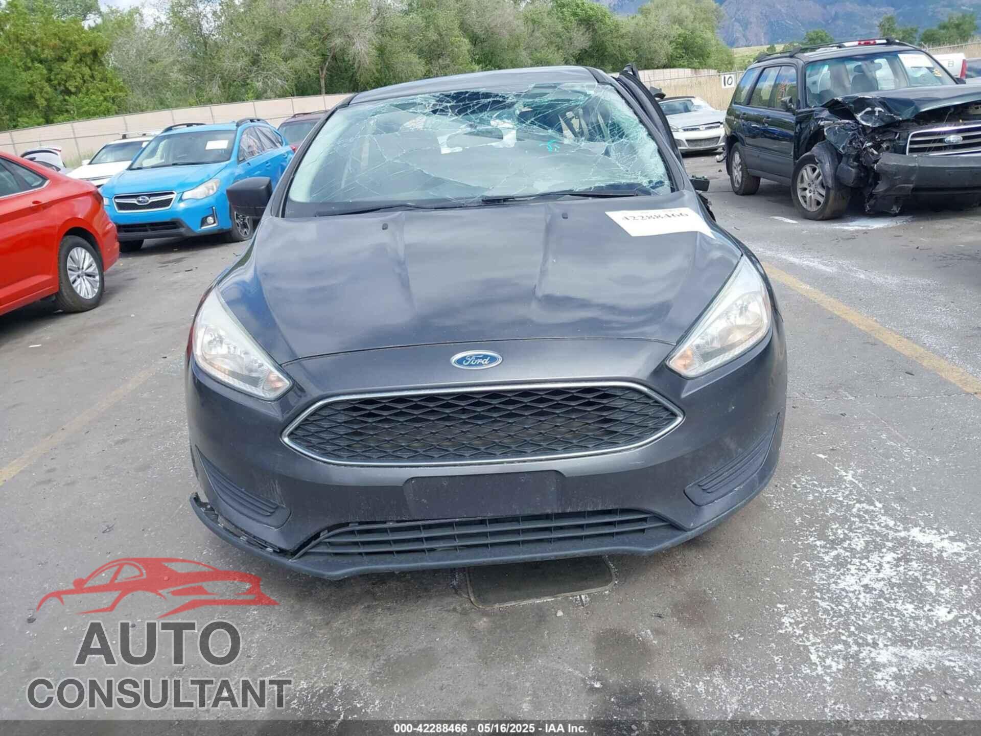 FORD FOCUS 2016 - 1FADP3E24GL379740