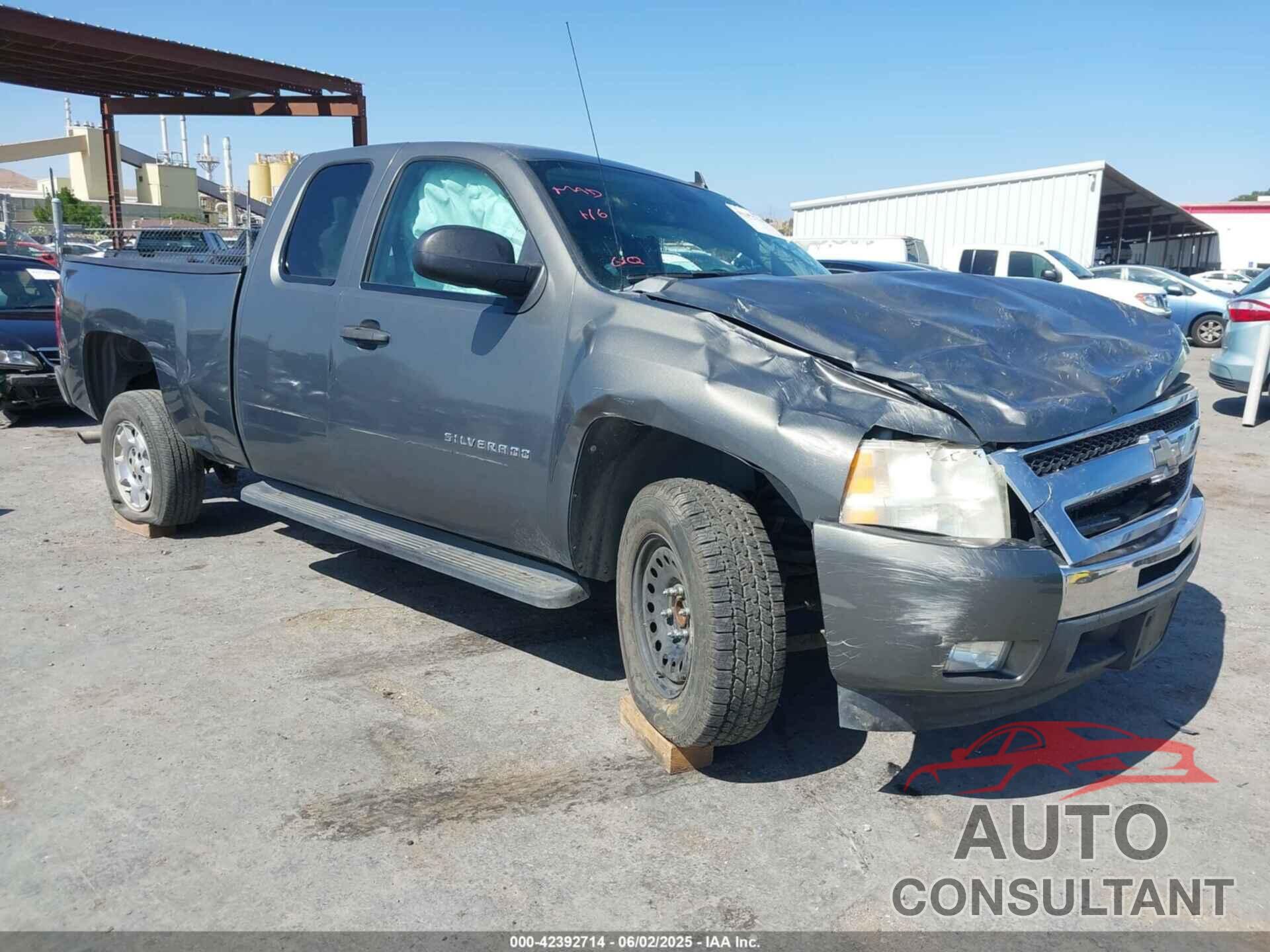 CHEVROLET SILVERADO 1500 2011 - 1GCRCSE01BZ278567