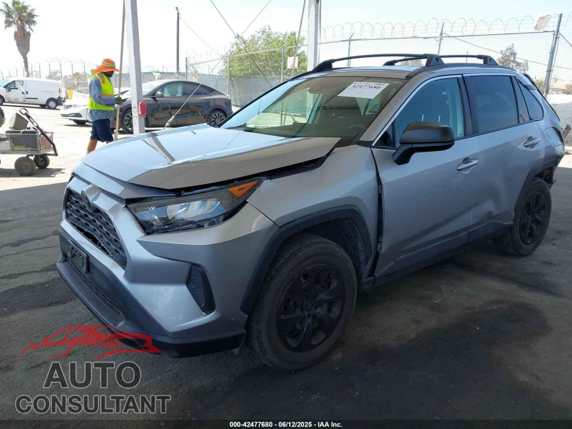 TOYOTA RAV4 2019 - 2T3F1RFVXKC018357