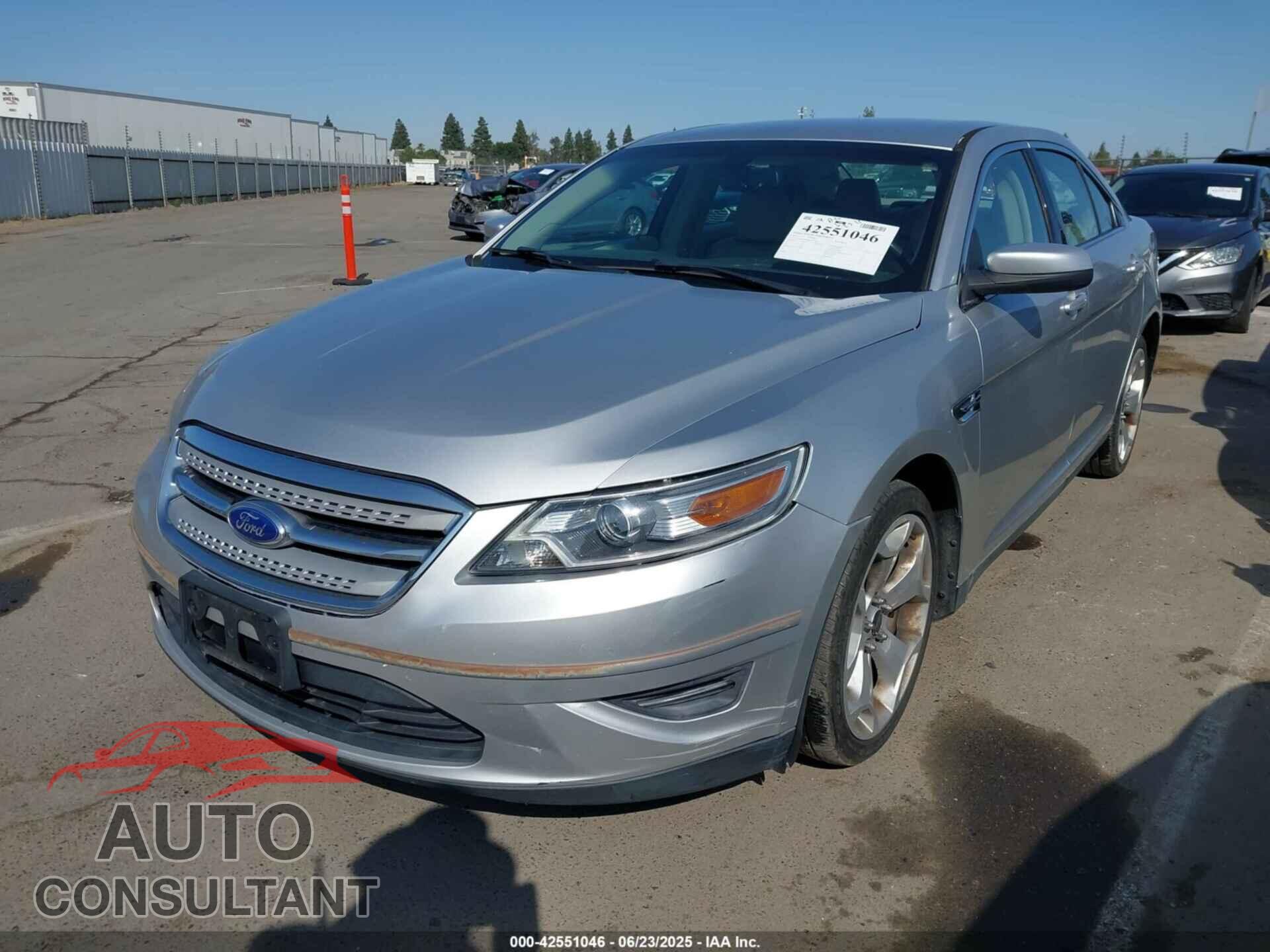 FORD TAURUS 2011 - 1FAHP2HW6BG176246