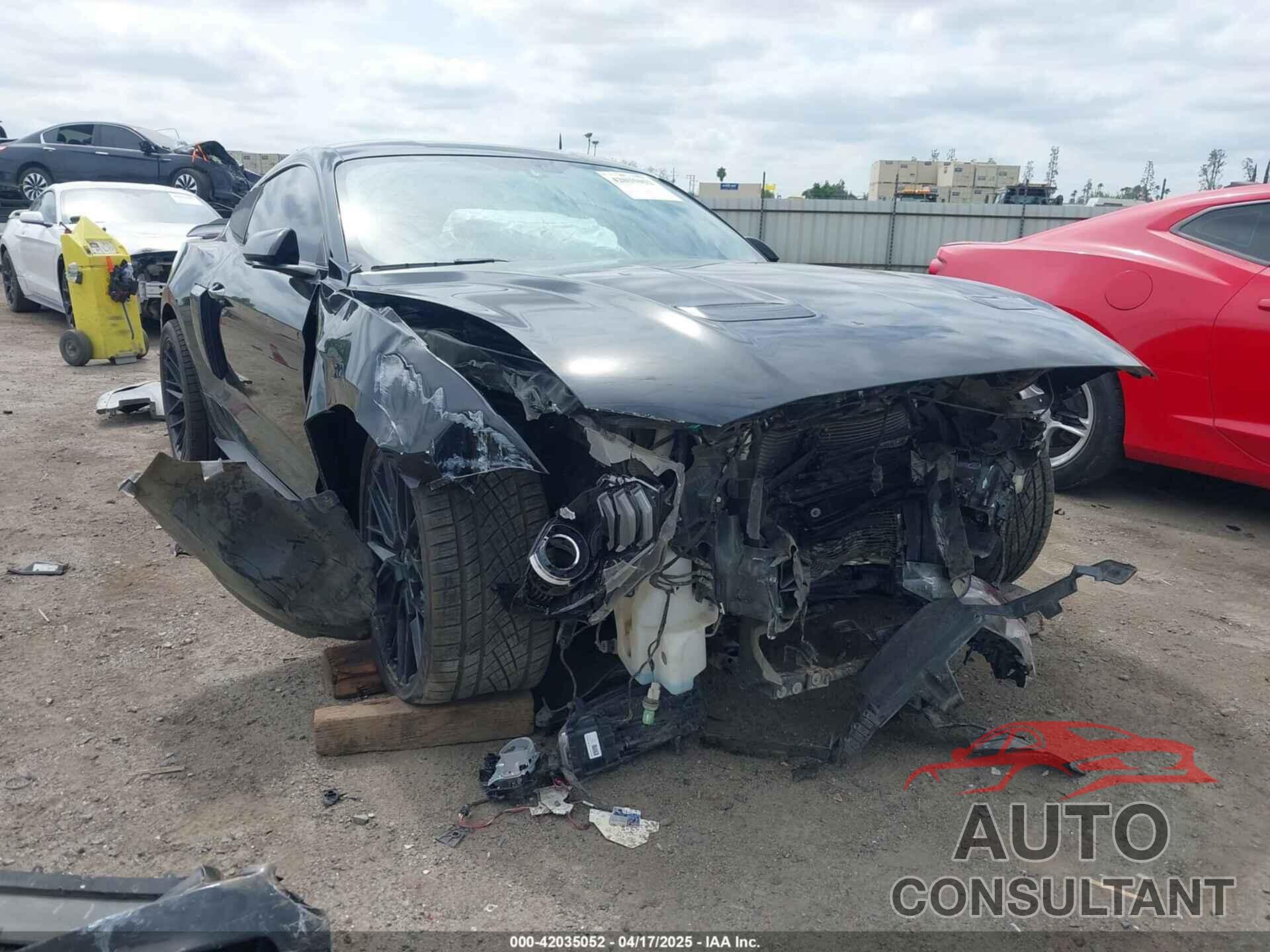 FORD MUSTANG 2020 - 1FA6P8CF1L5124795