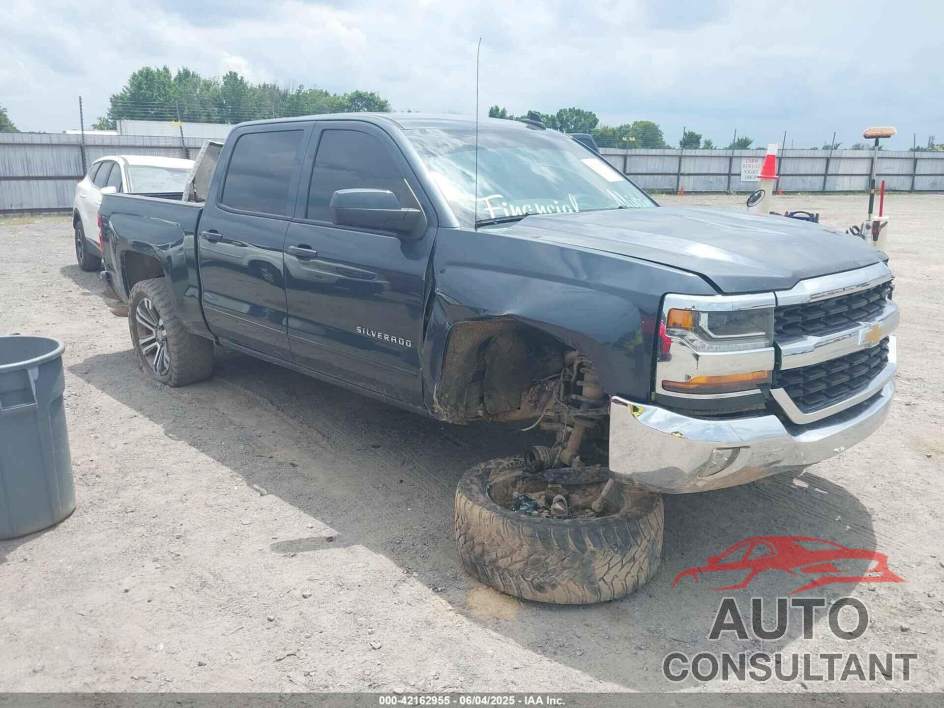 CHEVROLET SILVERADO 1500 2017 - 3GCUKREC8HG171394