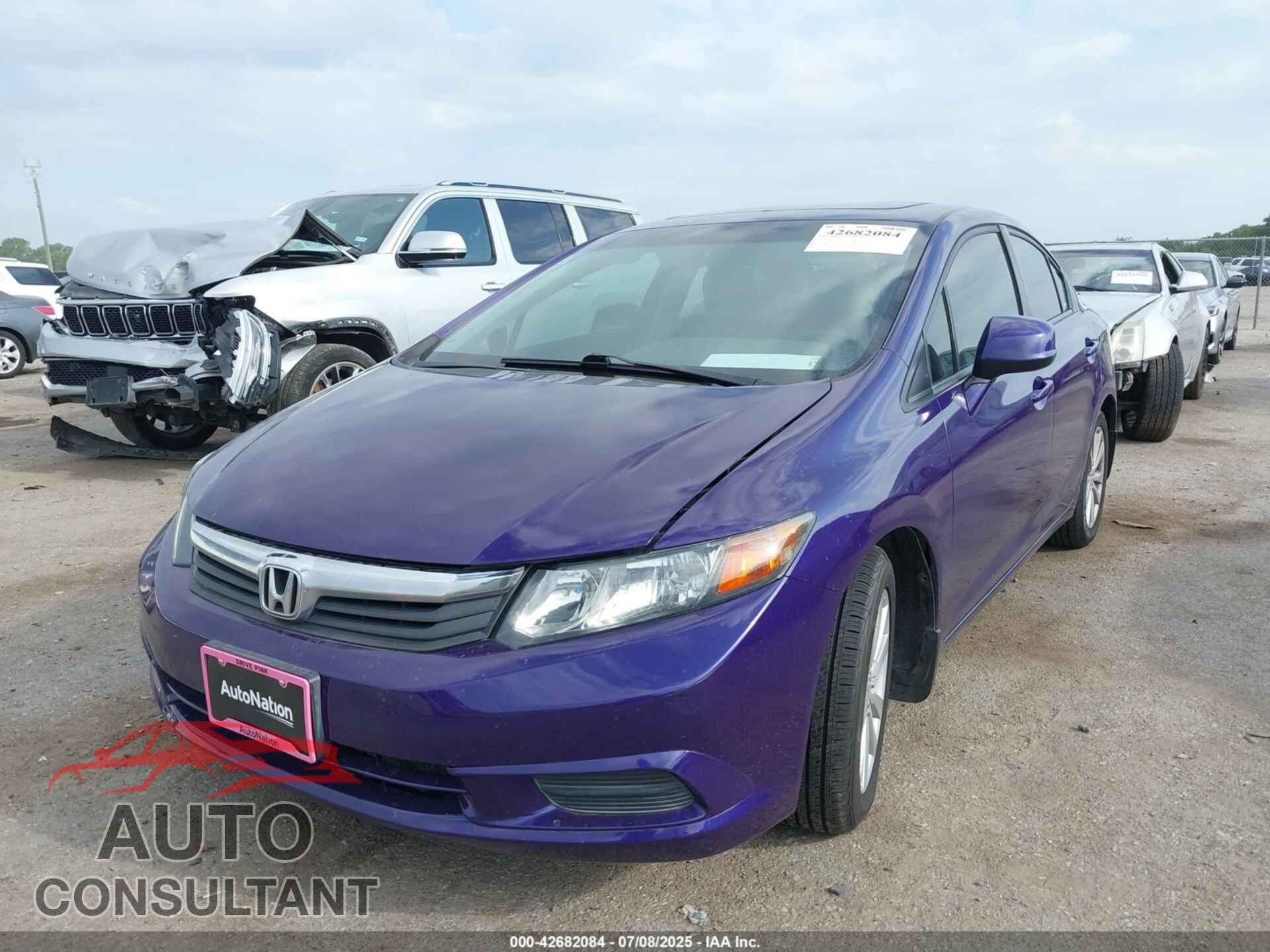 HONDA CIVIC 2012 - 2HGFB2F94CH541852