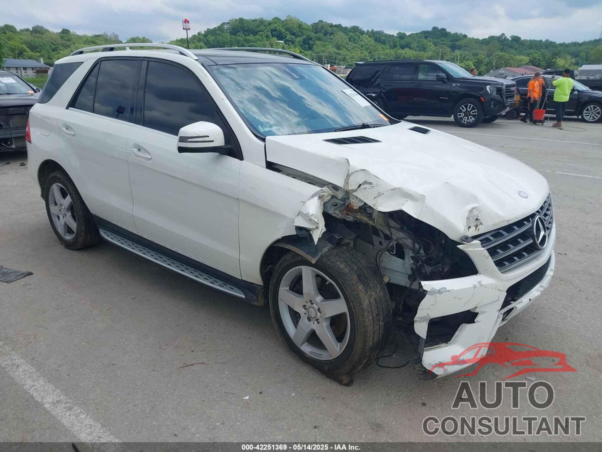 MERCEDES-BENZ ML 400 2015 - 4JGDA5GB3FA514443