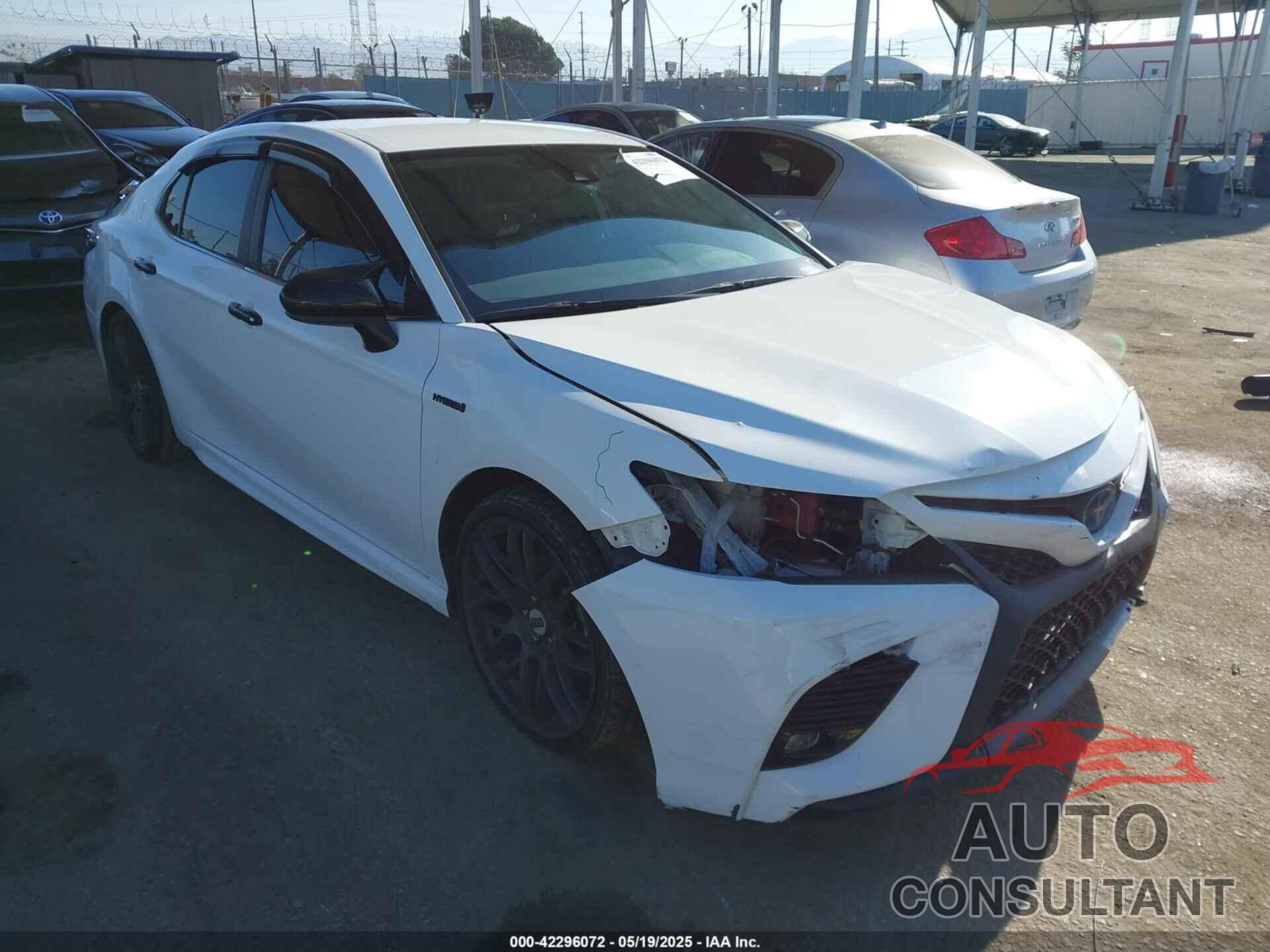 TOYOTA CAMRY HYBRID 2019 - 4T1B21HK1KU521525