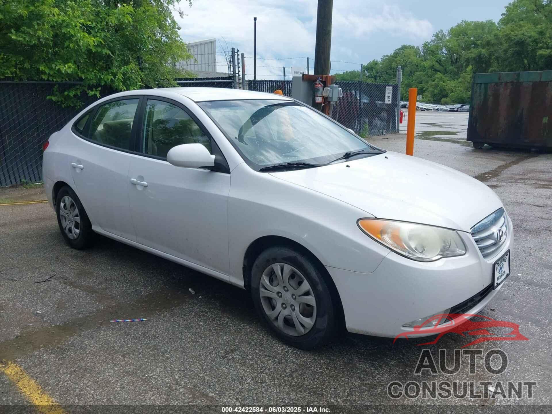 HYUNDAI ELANTRA 2010 - KMHDU4AD1AU982738