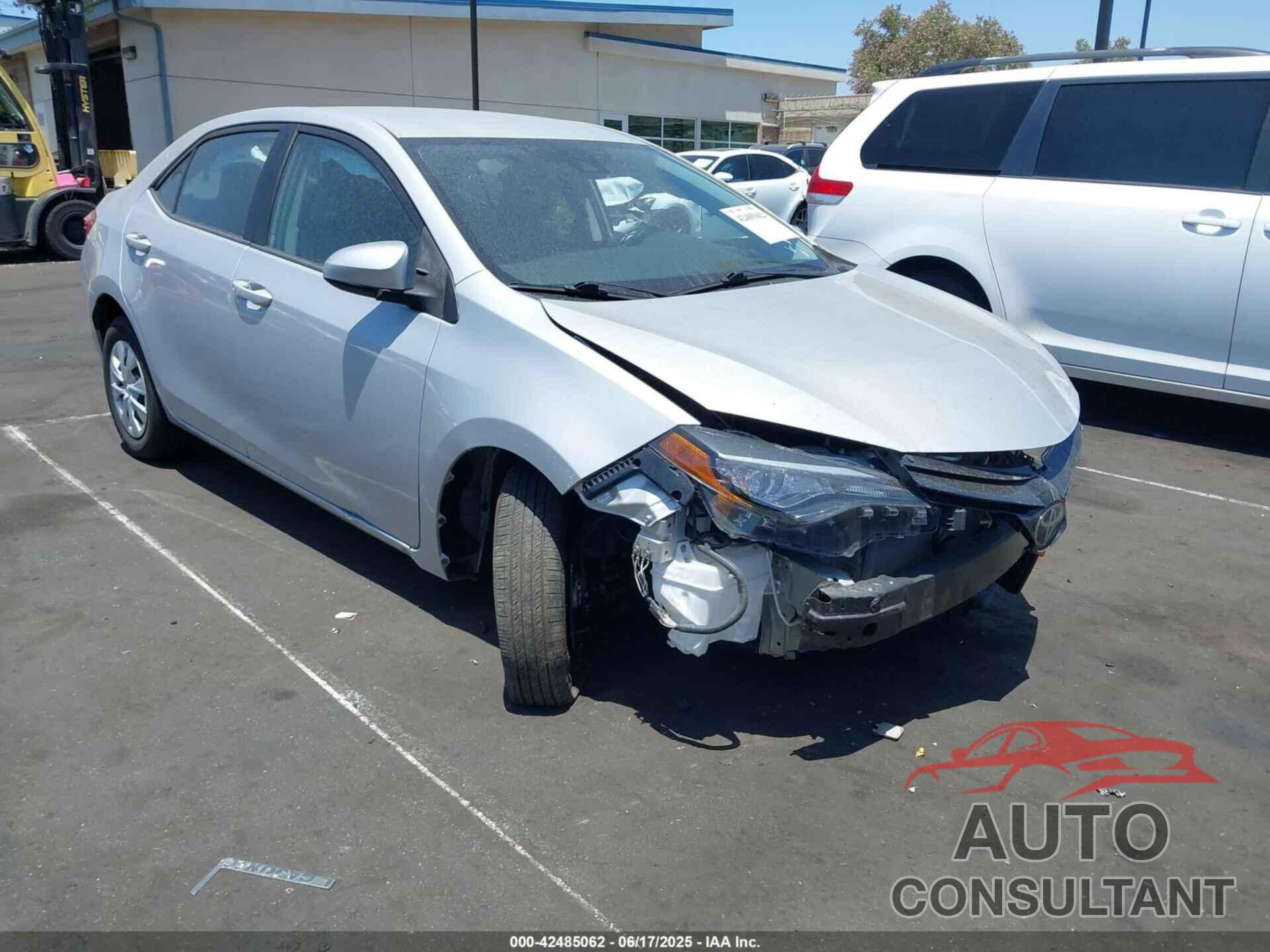 TOYOTA COROLLA 2017 - 5YFBURHE2HP641086