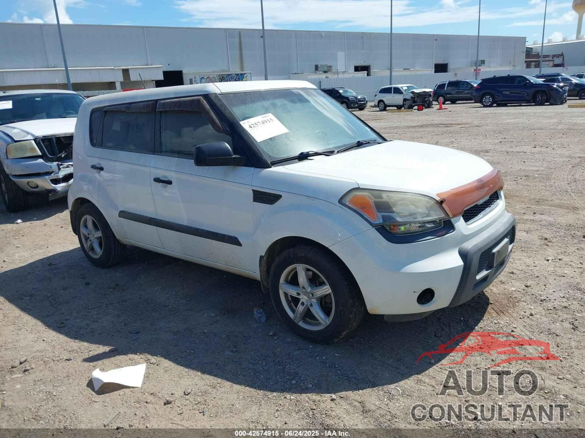 KIA SOUL 2011 - KNDJT2A14B7717252