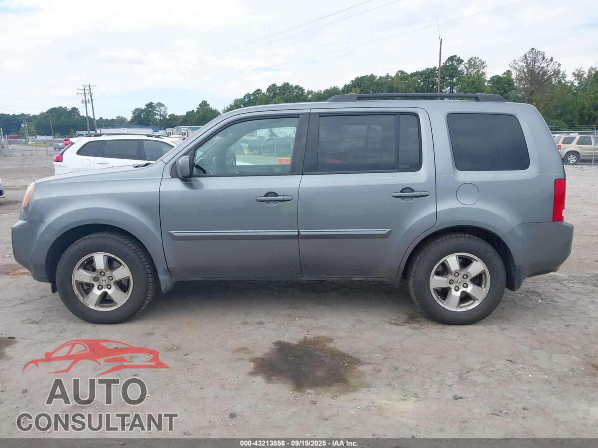 HONDA PILOT 2009 - 5FNYF48479B045192