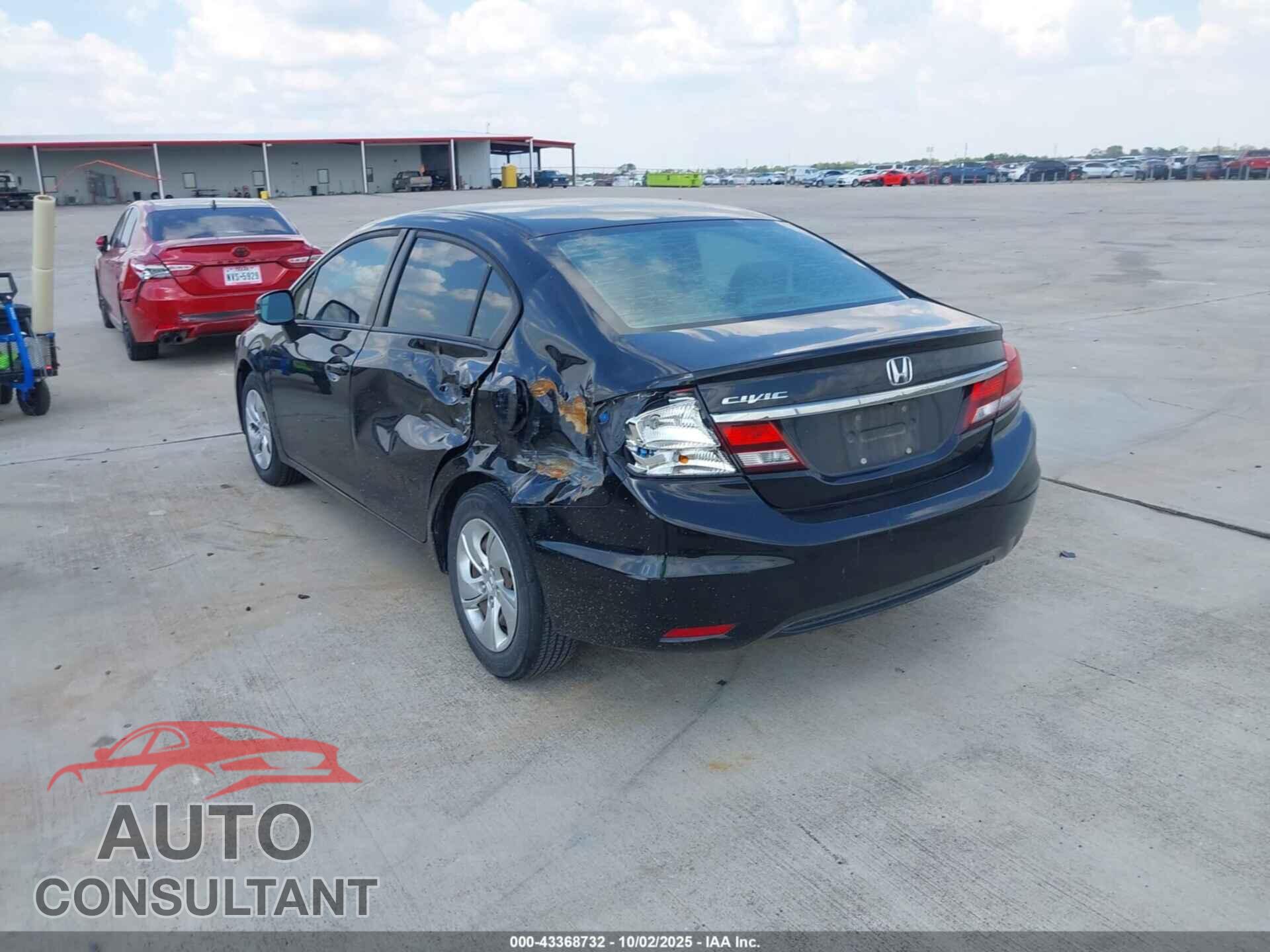 HONDA CIVIC 2013 - 2HGFB2F58DH558376