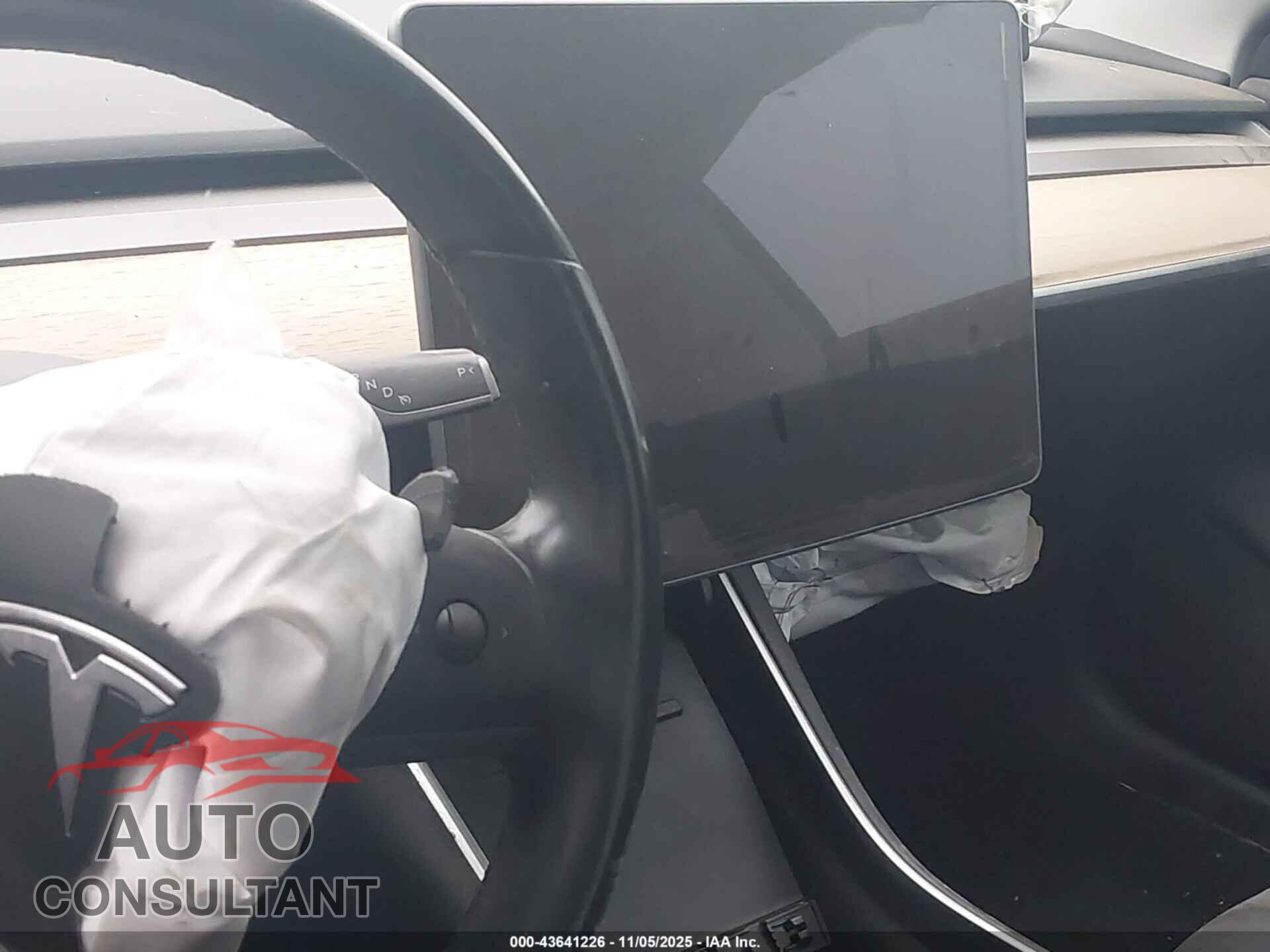 TESLA MODEL 3 2019 - 5YJ3E1EA0KF416785