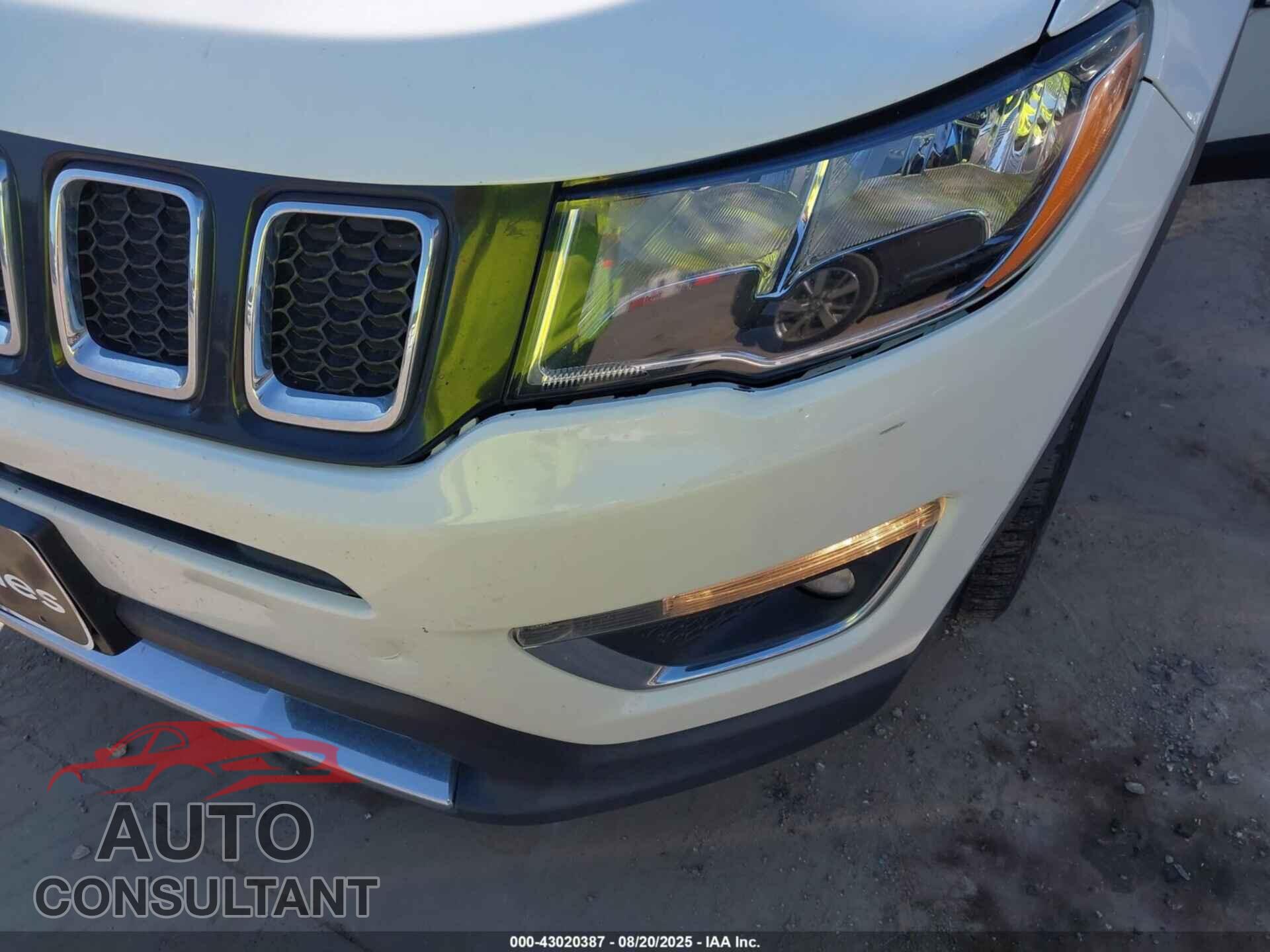 JEEP COMPASS 2019 - 3C4NJCCB3KT802405