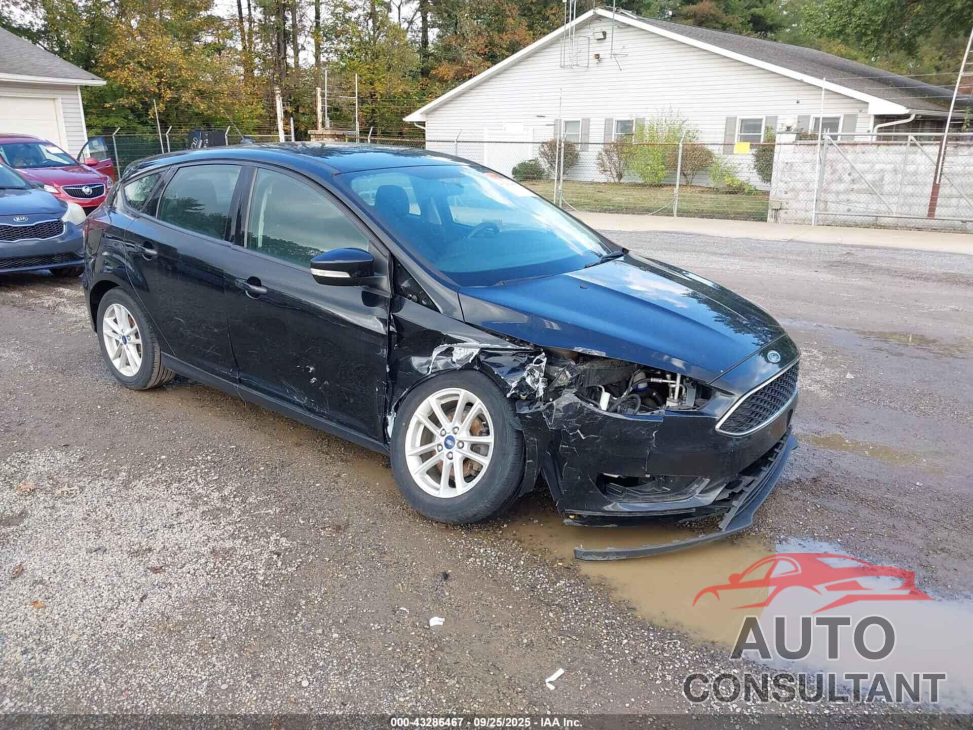 FORD FOCUS 2018 - 1FADP3K28JL276784