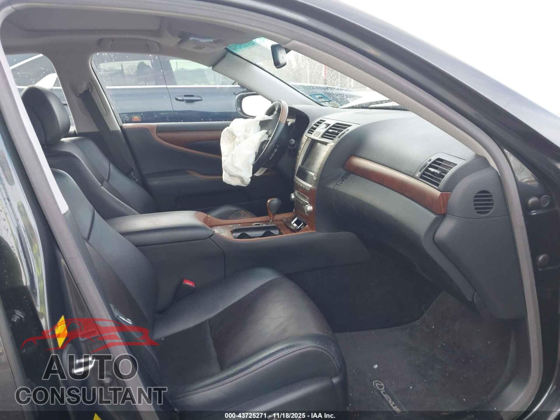 LEXUS LS 460 2011 - JTHCL5EF8B5011721