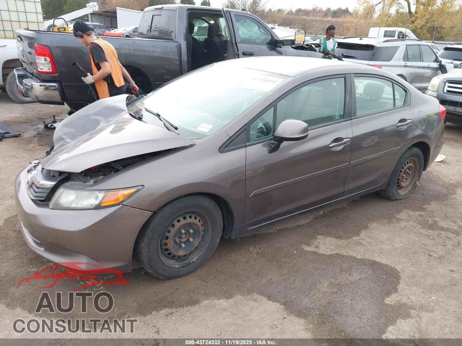 HONDA CIVIC 2012 - 2HGFB2F51CH550120