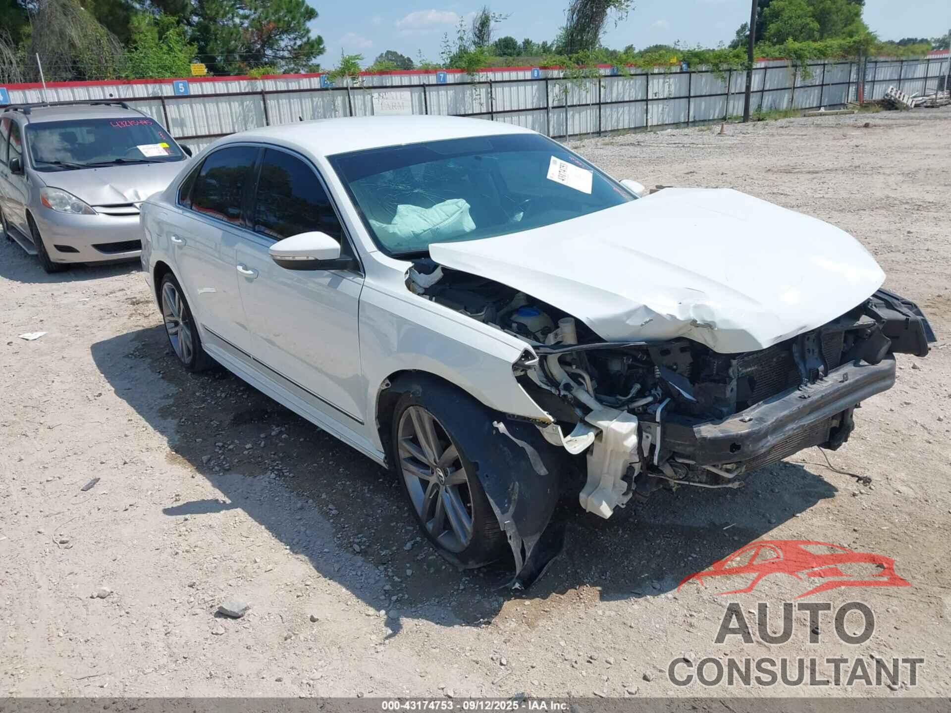 VOLKSWAGEN PASSAT 2016 - 1VWAT7A32GC040468