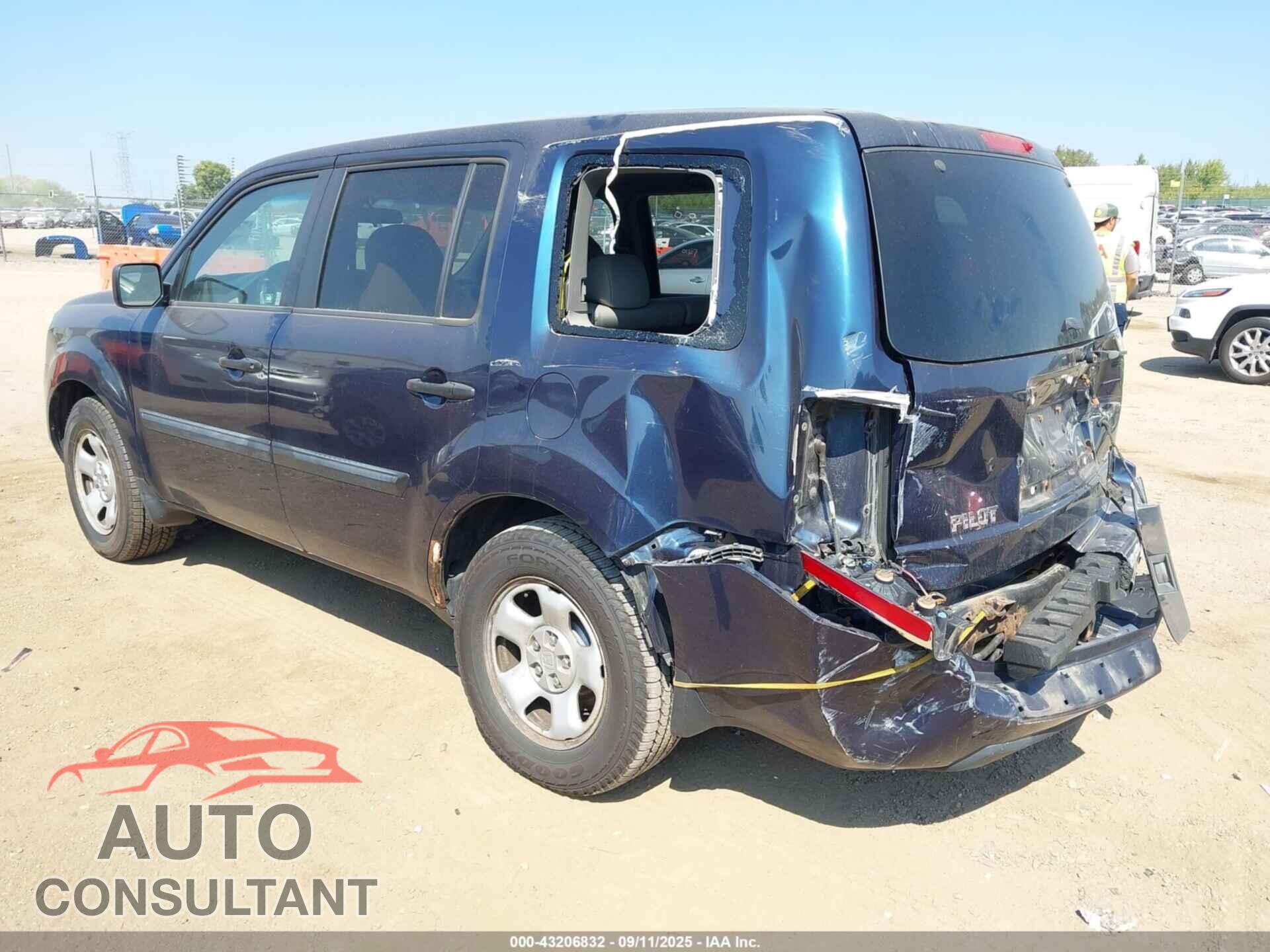 HONDA PILOT 2011 - 5FNYF4H27BB022466