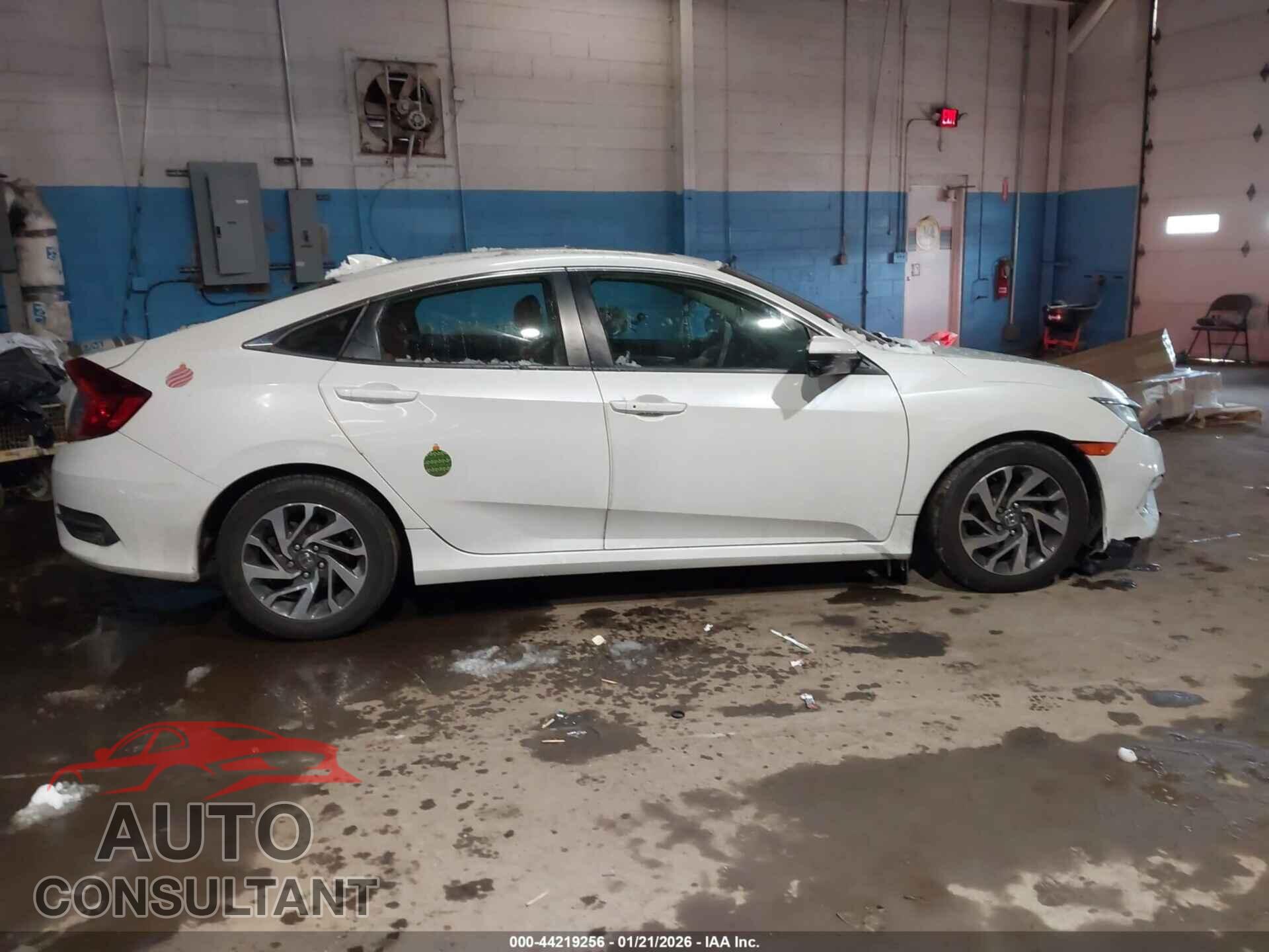 HONDA CIVIC 2017 - 19XFC2F77HE207716