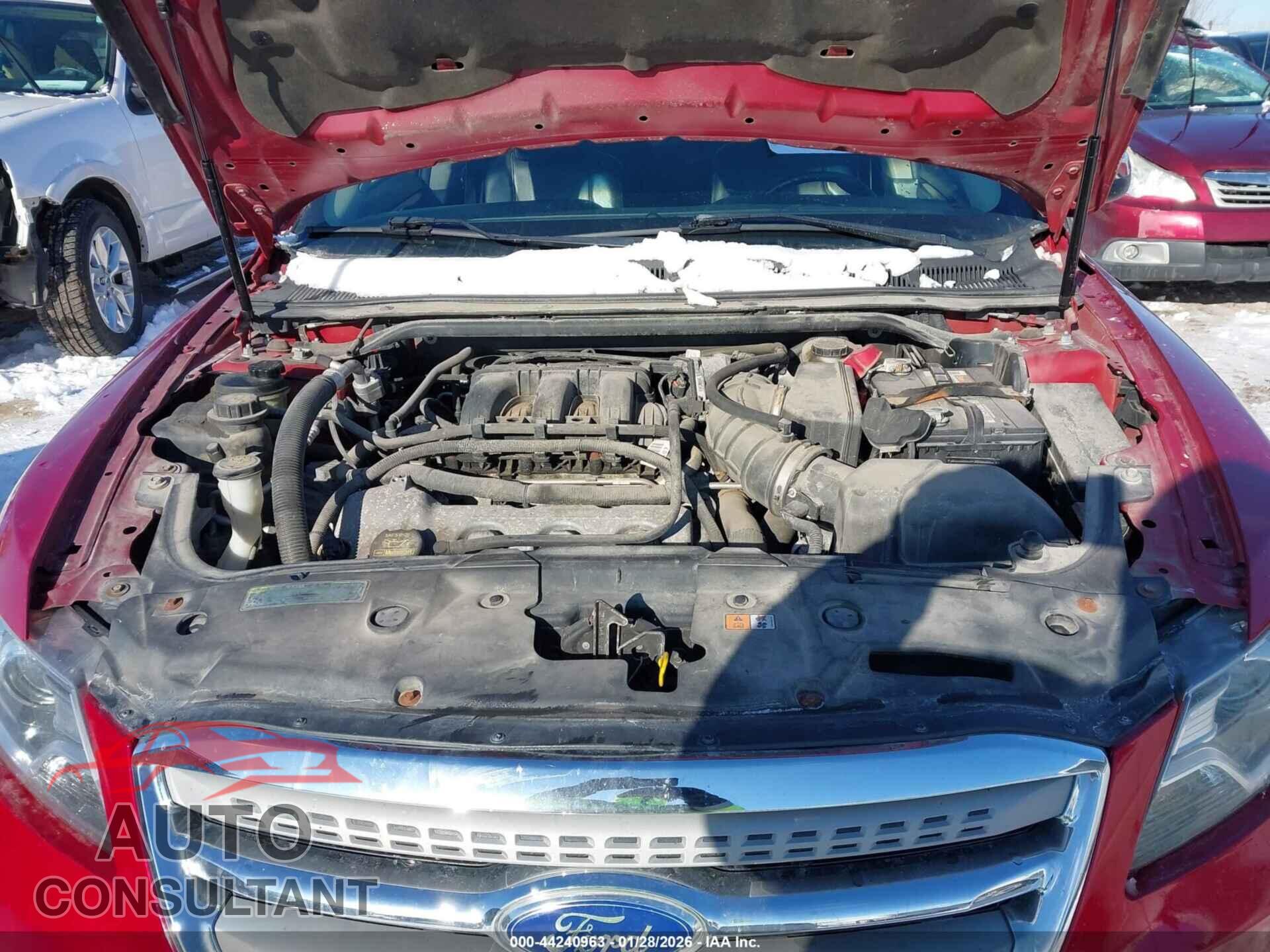 FORD TAURUS 2011 - 1FAHP2JW5BG163272