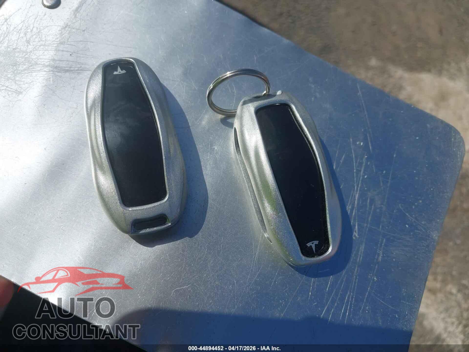 TESLA MODEL S 2021 - 5YJSA1E47MF425777