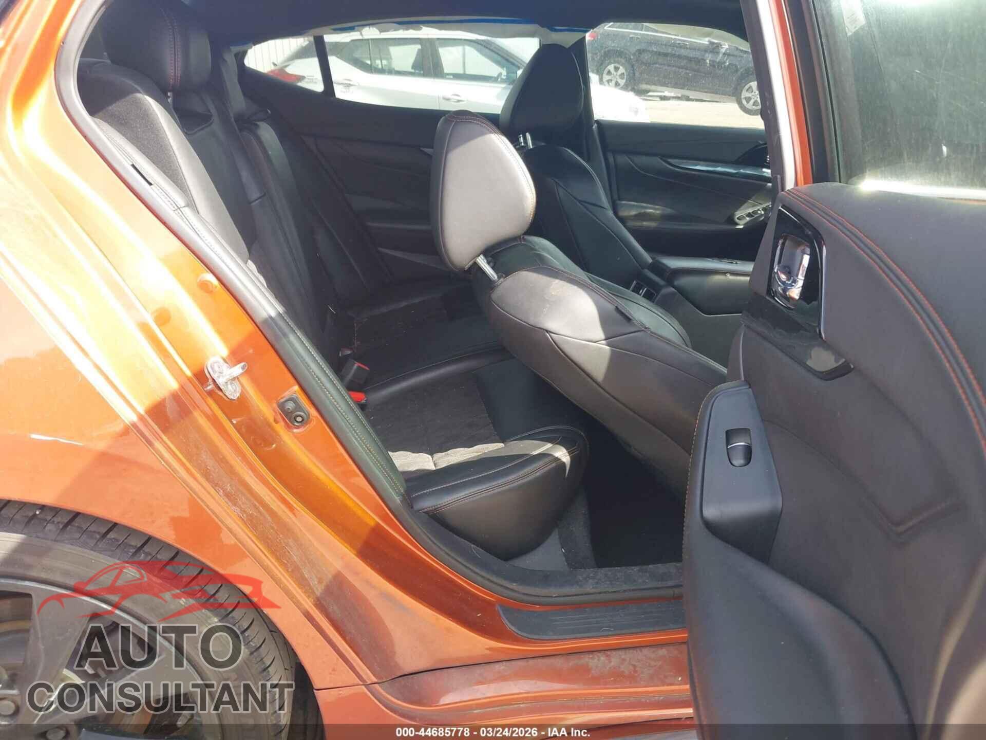 NISSAN MAXIMA 2020 - 1N4AA6EV3LC376936