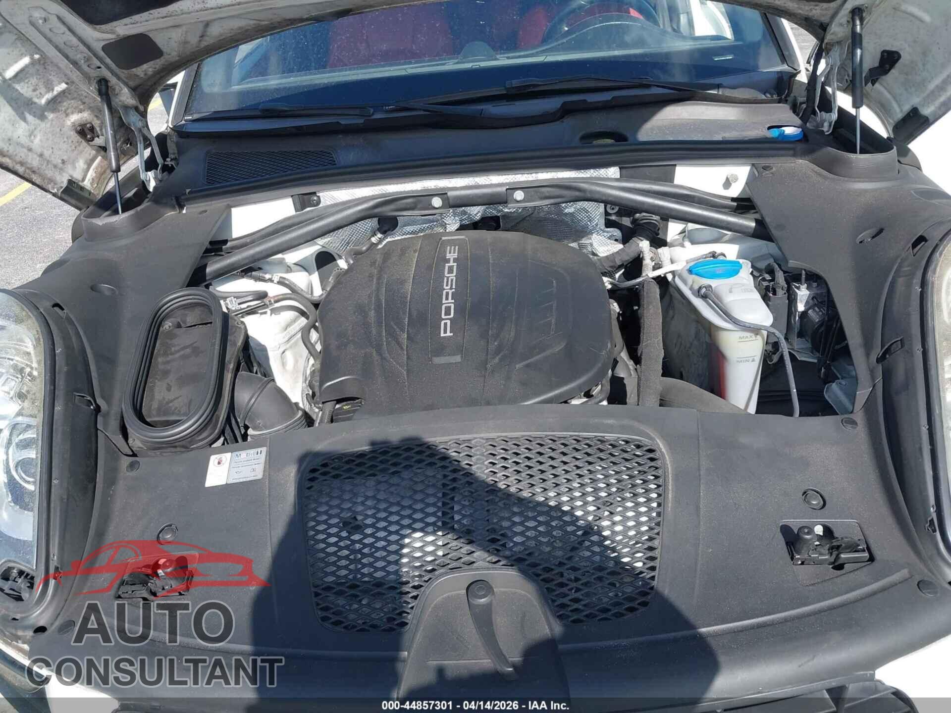 PORSCHE MACAN 2017 - WP1AA2A50HLB00941