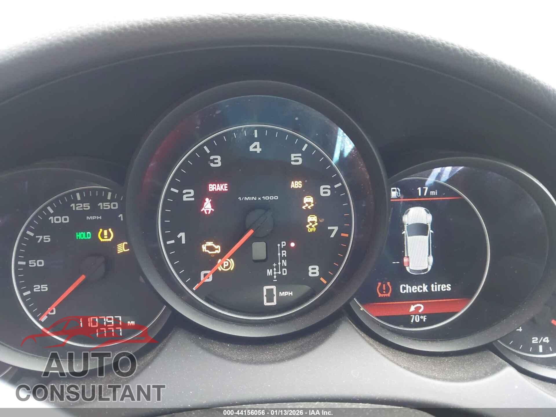 PORSCHE CAYENNE 2018 - WP1AA2A21JKA04981
