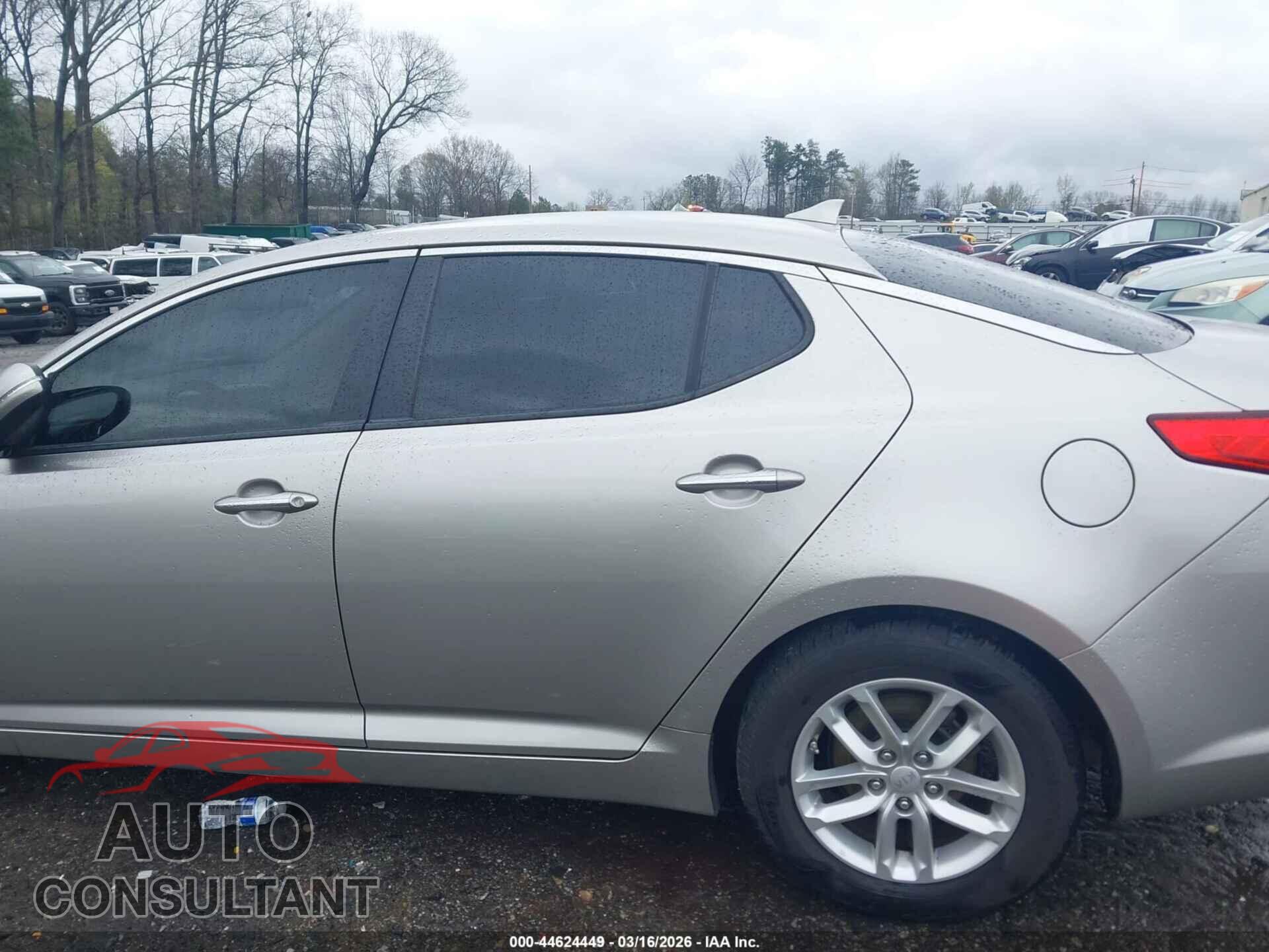 KIA OPTIMA 2013 - KNAGM4A77D5442043
