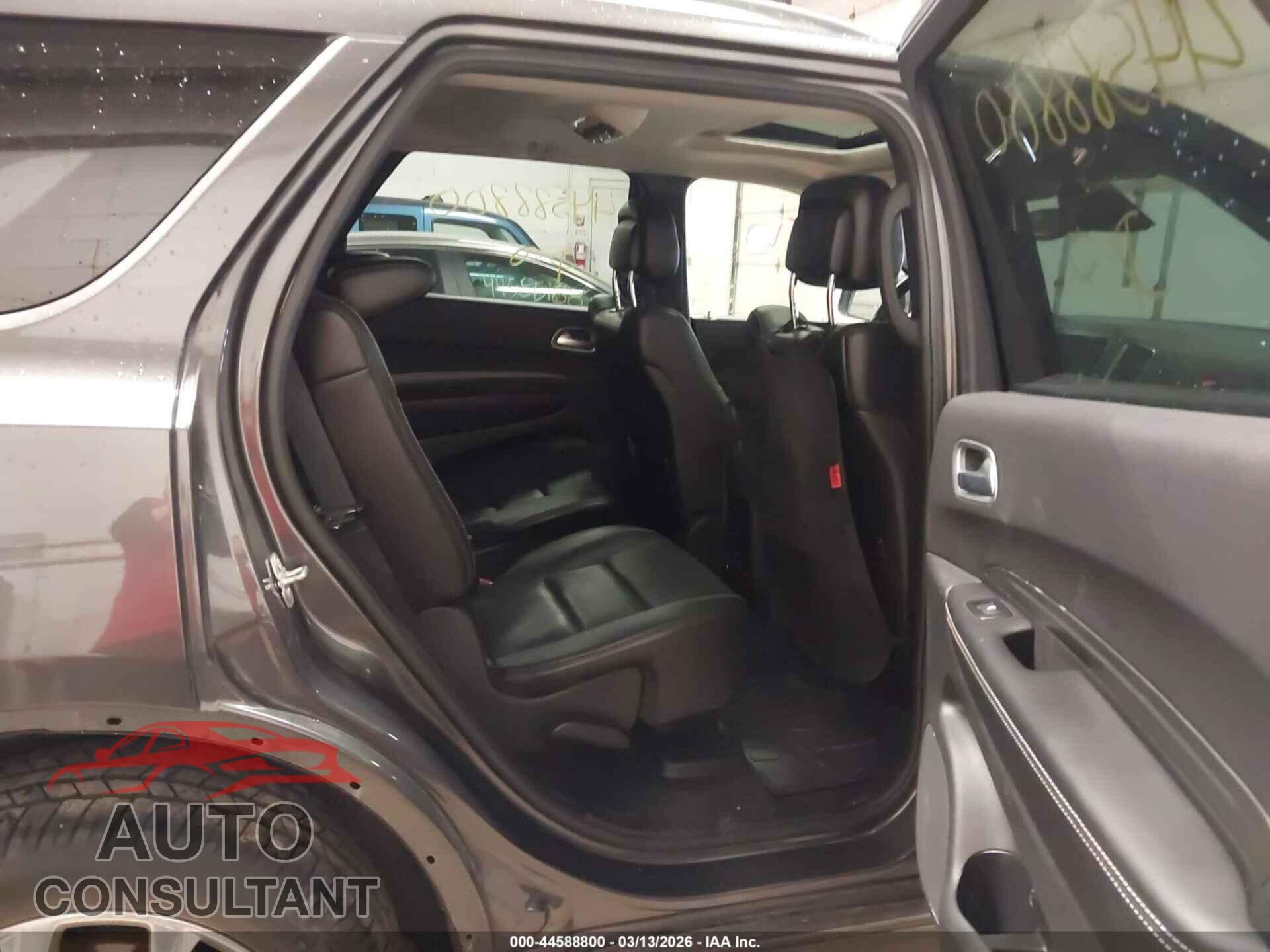 DODGE DURANGO 2018 - 1C4RDJEG1JC291826